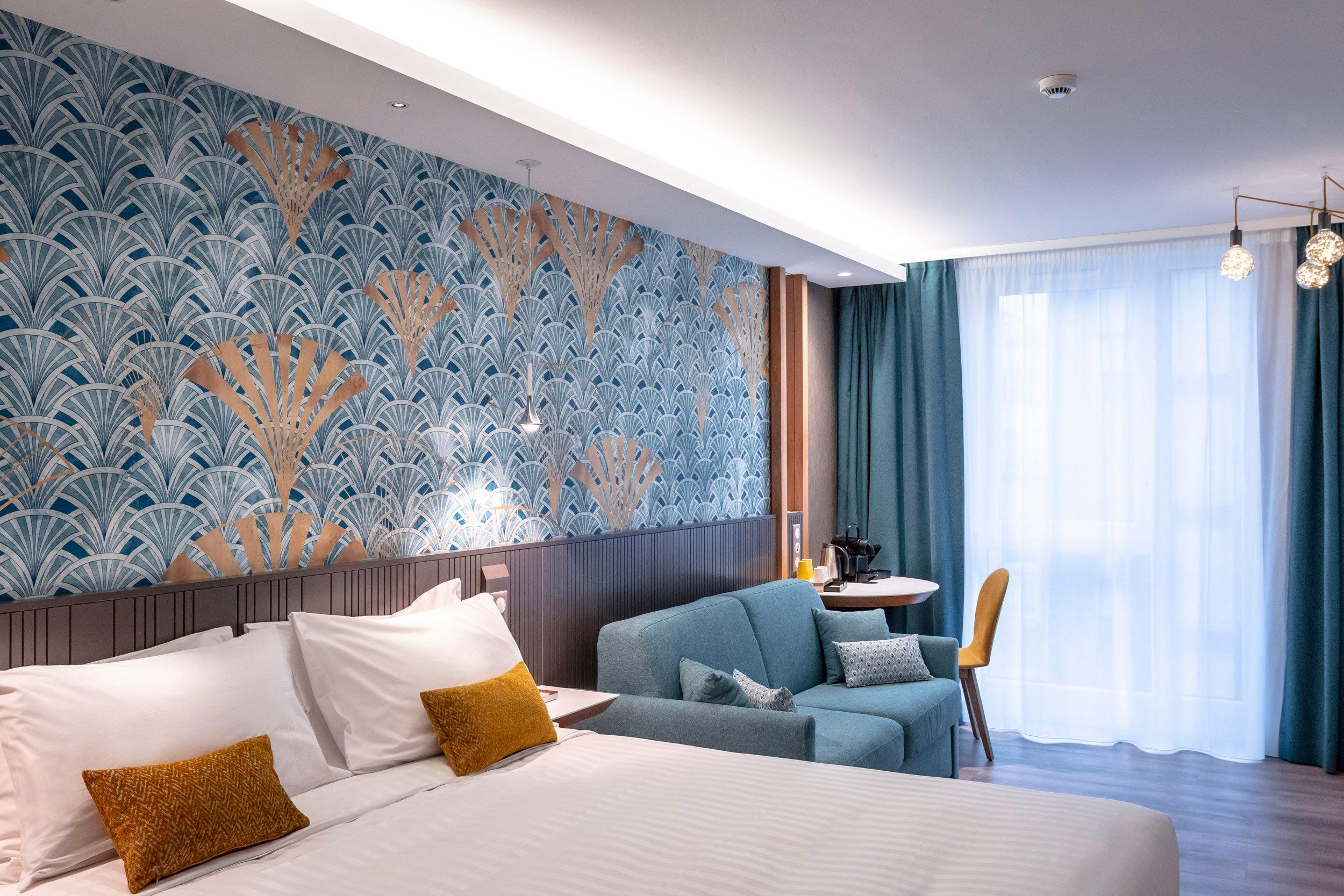 Double Premium Queen Bed