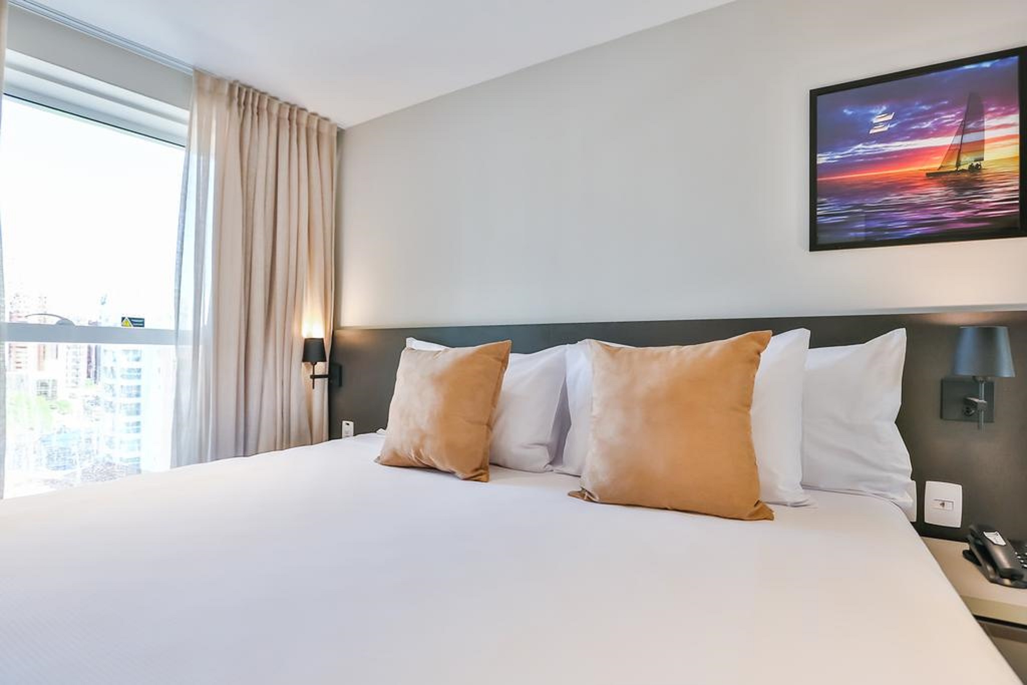 Double Deluxe King Bed