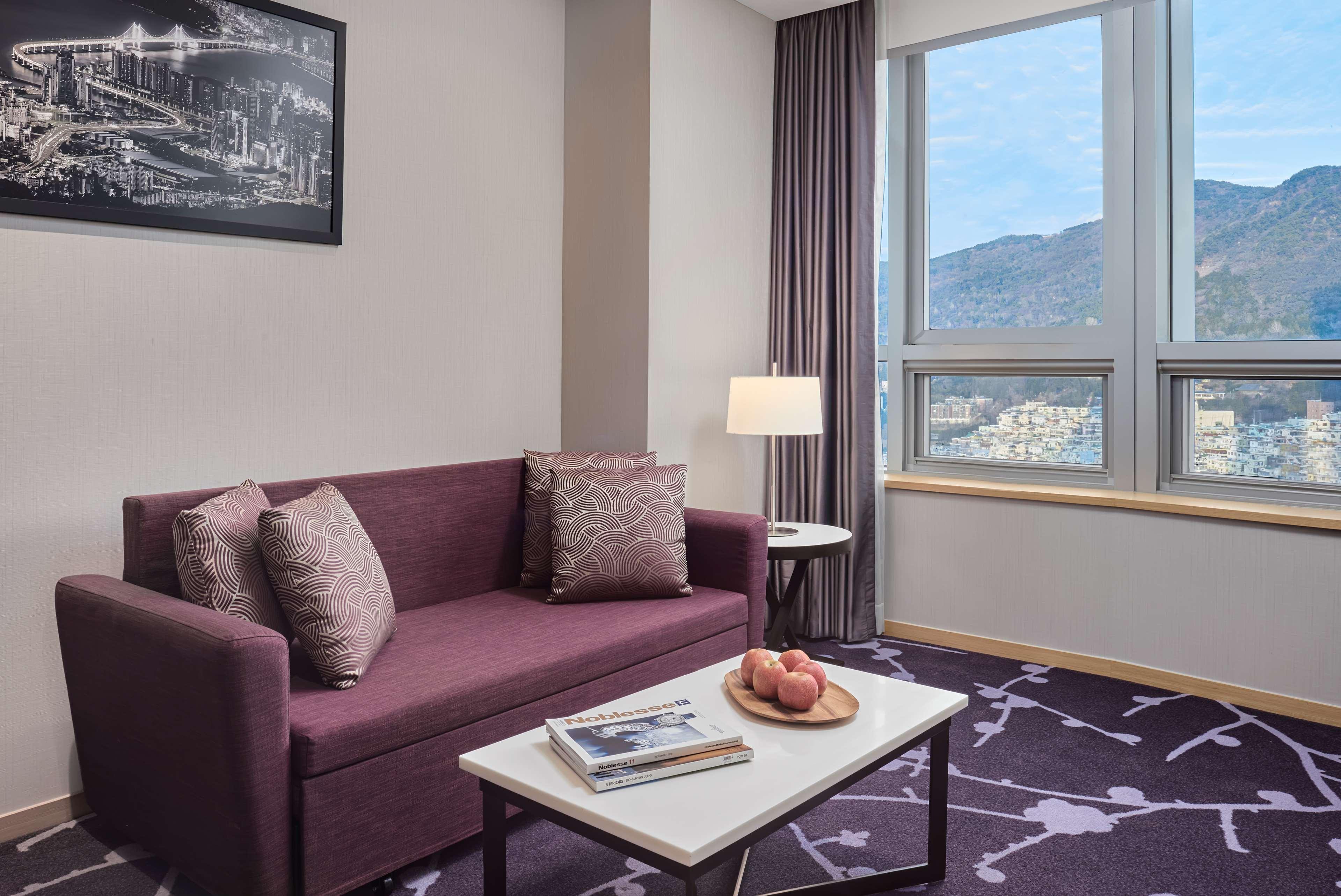 Junior Suite King Size Bed