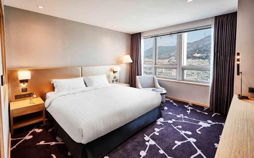 Double Deluxe Mountain View