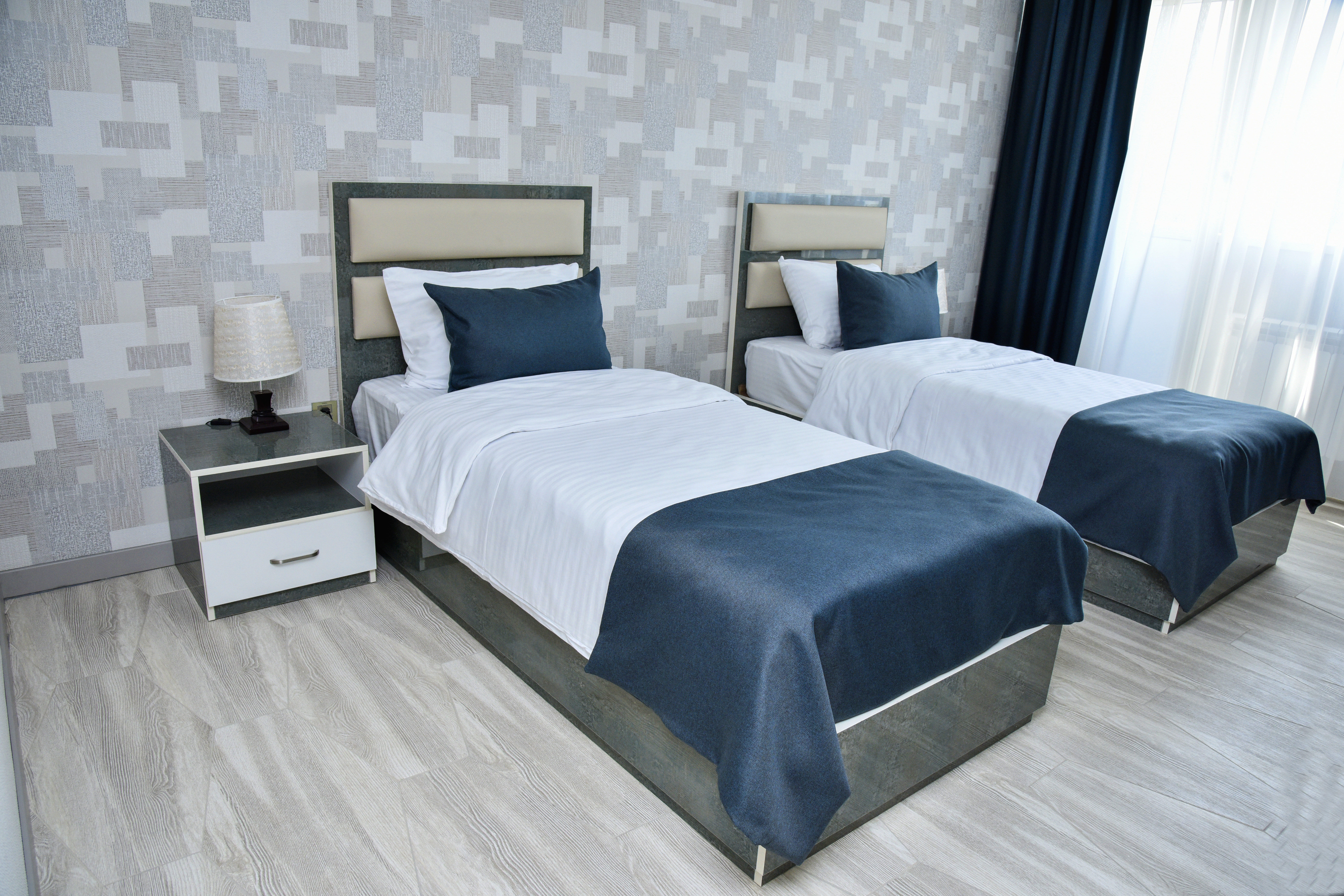 Double or Twin Standard