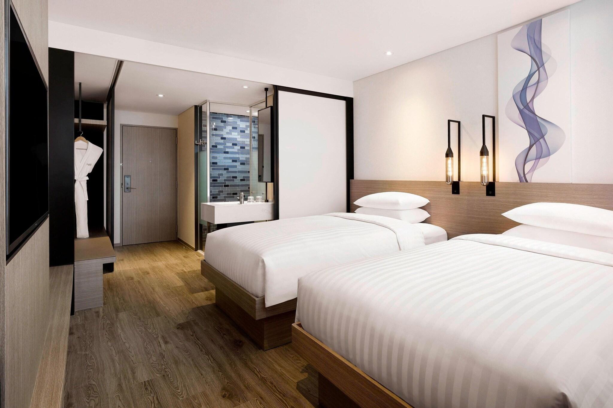 Twin Premier City View