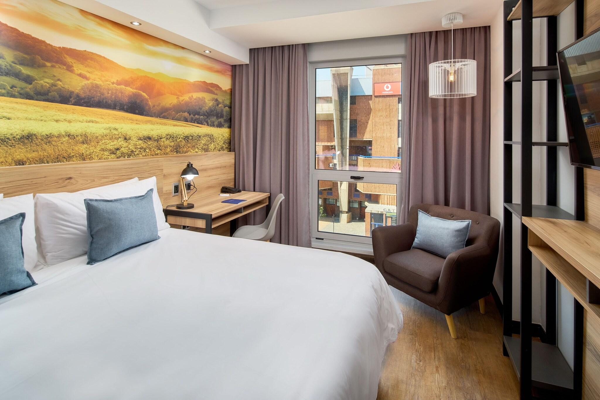 Double City View King Bed