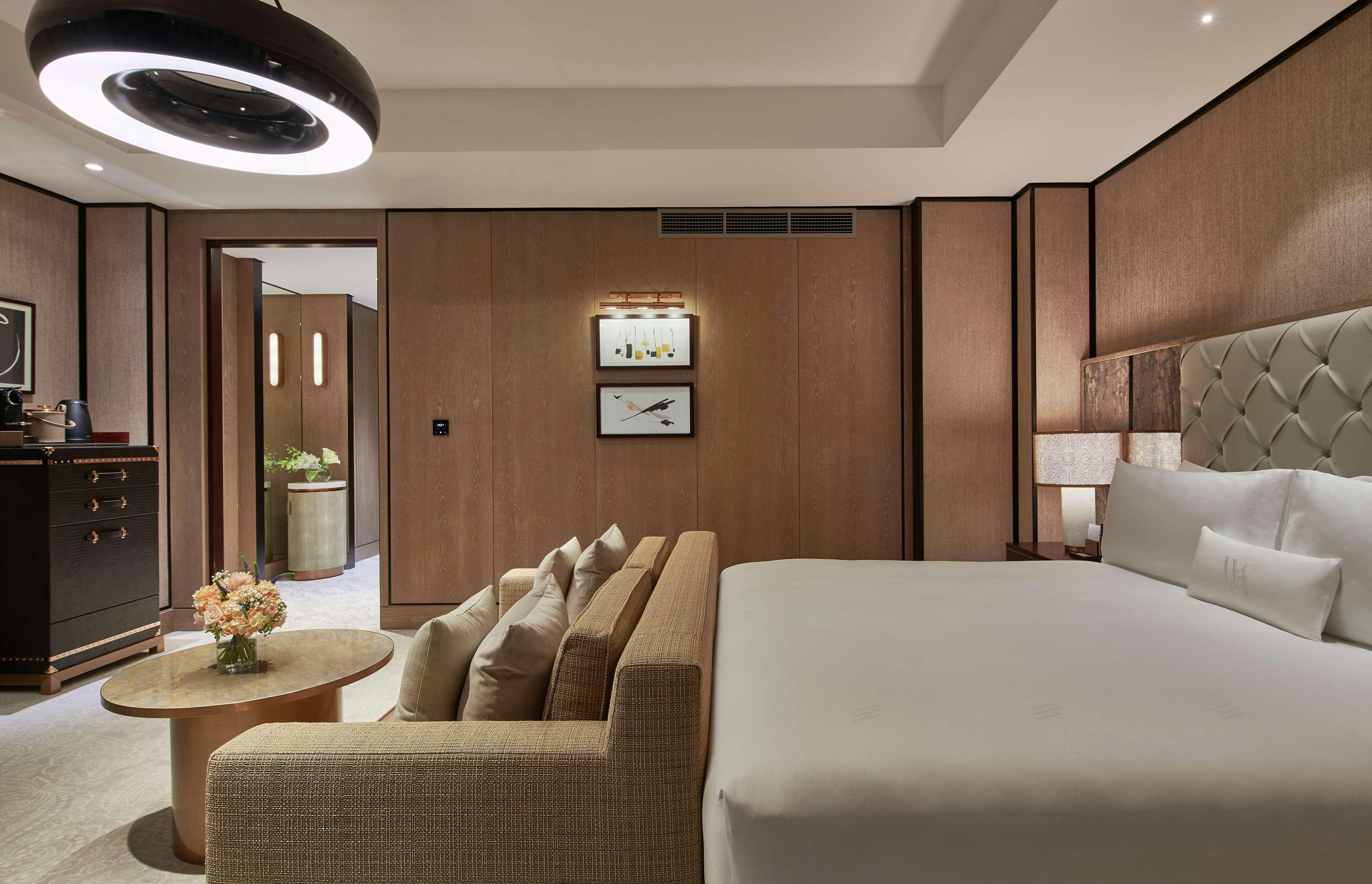 Room Deluxe King Bed