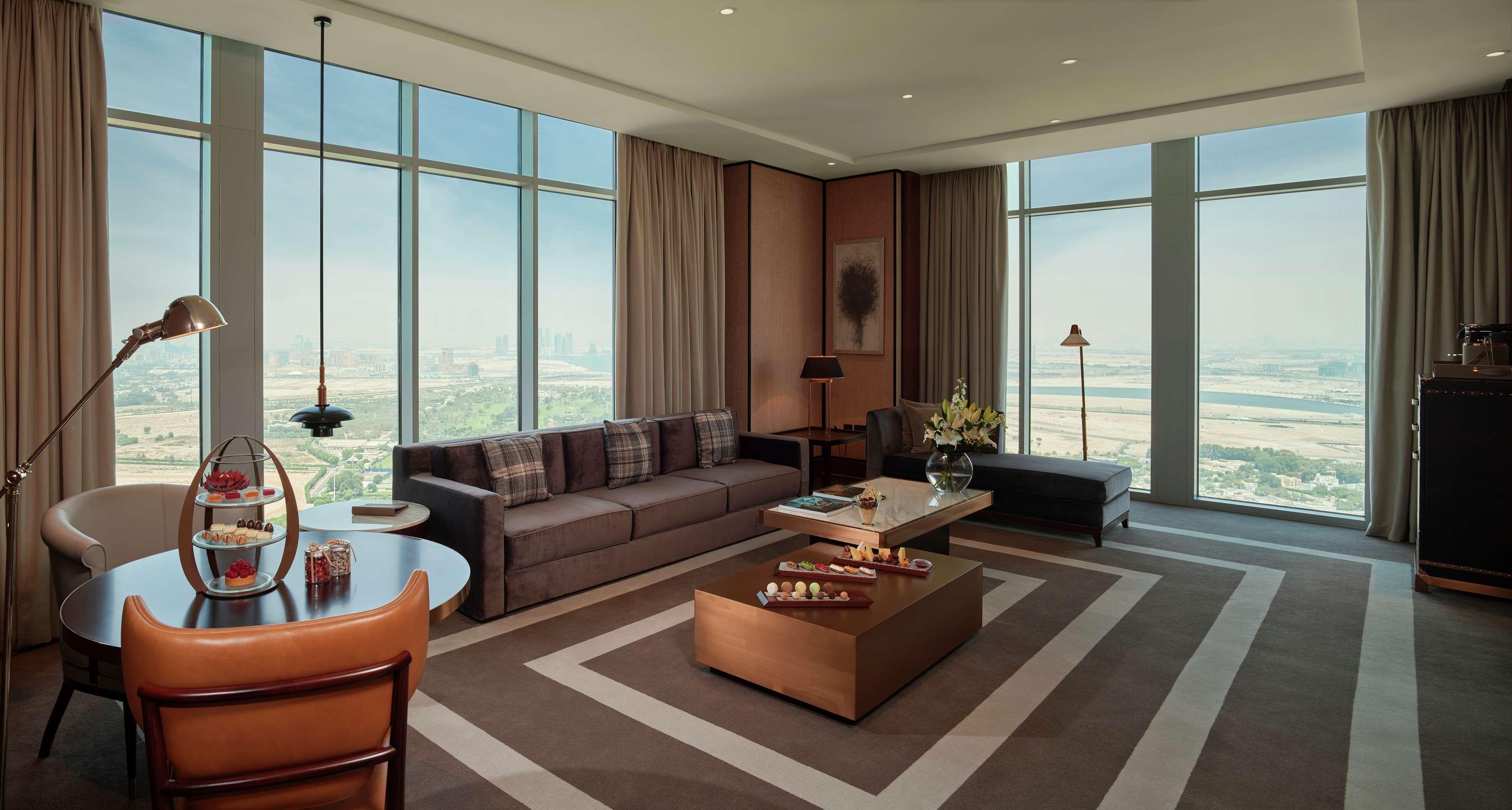 Suite with Views