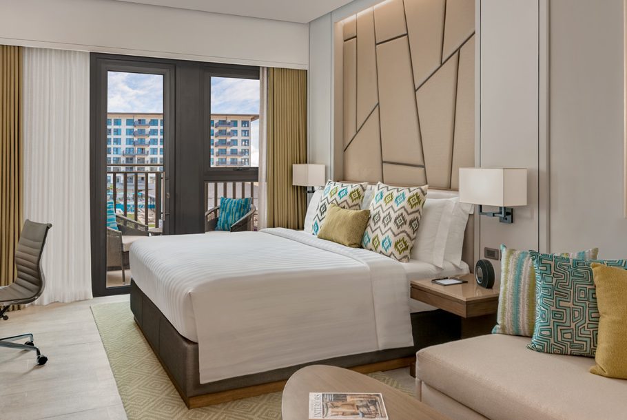 Double Deluxe Pool View