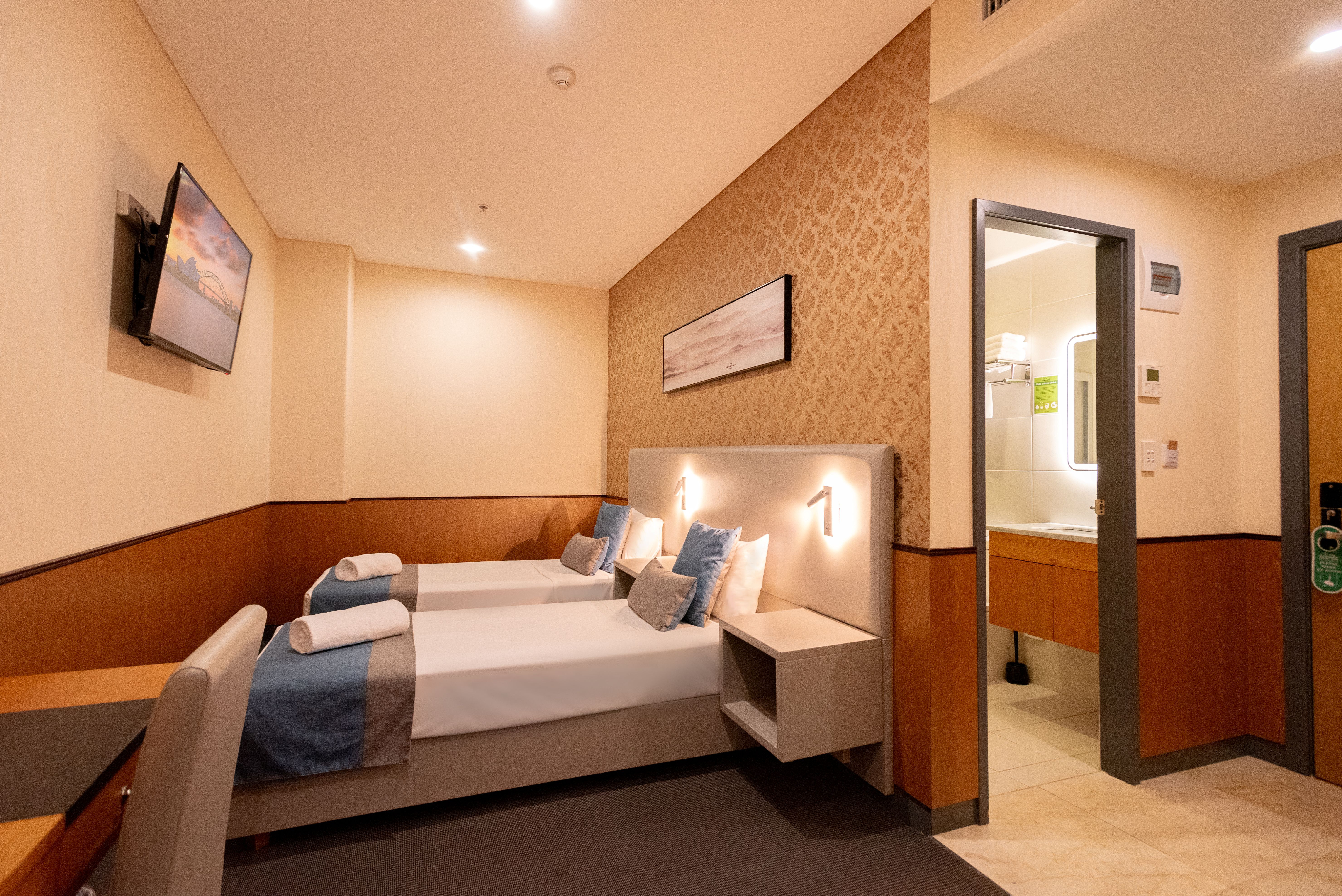 Family Room Executive