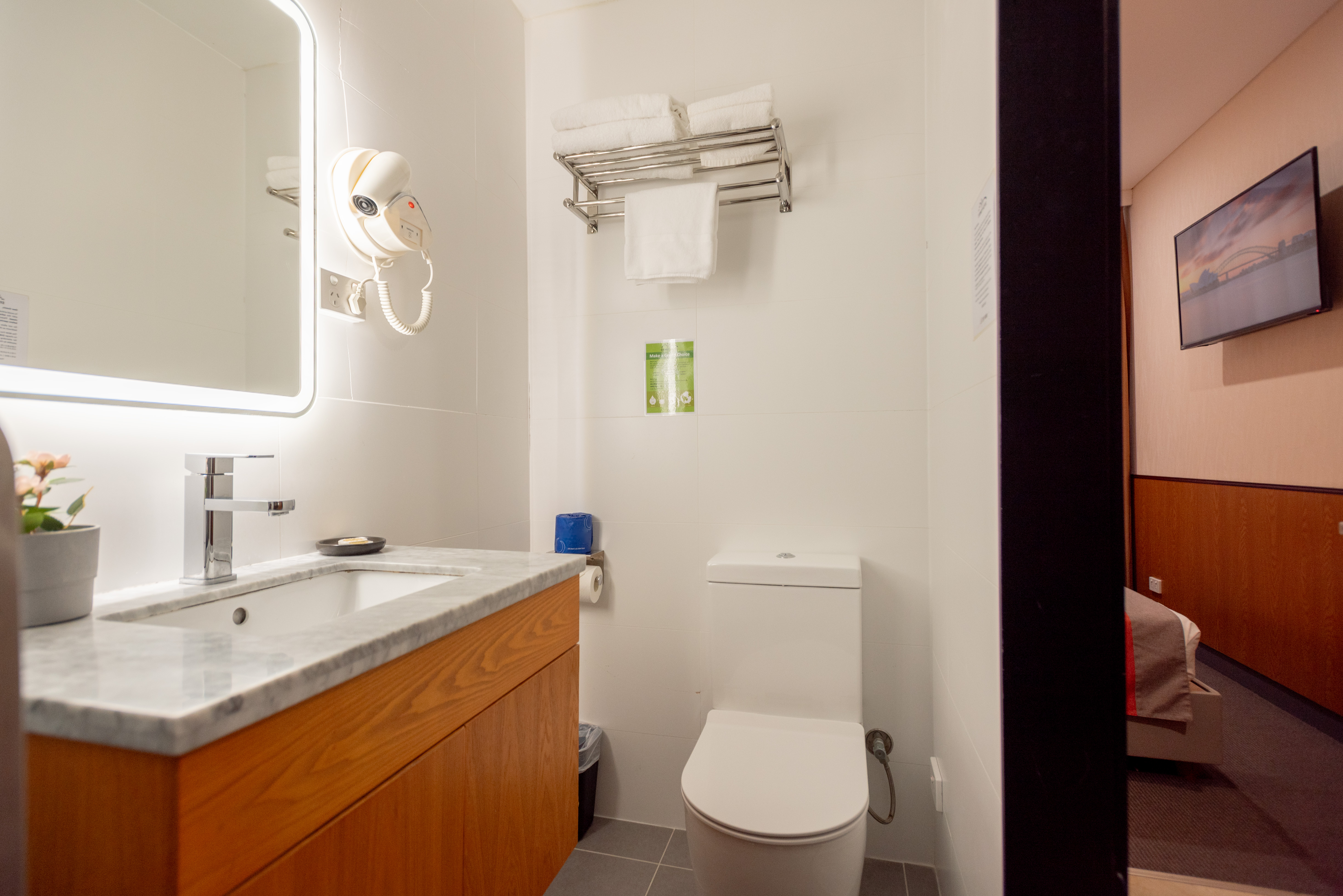 Double Queen Size Bed