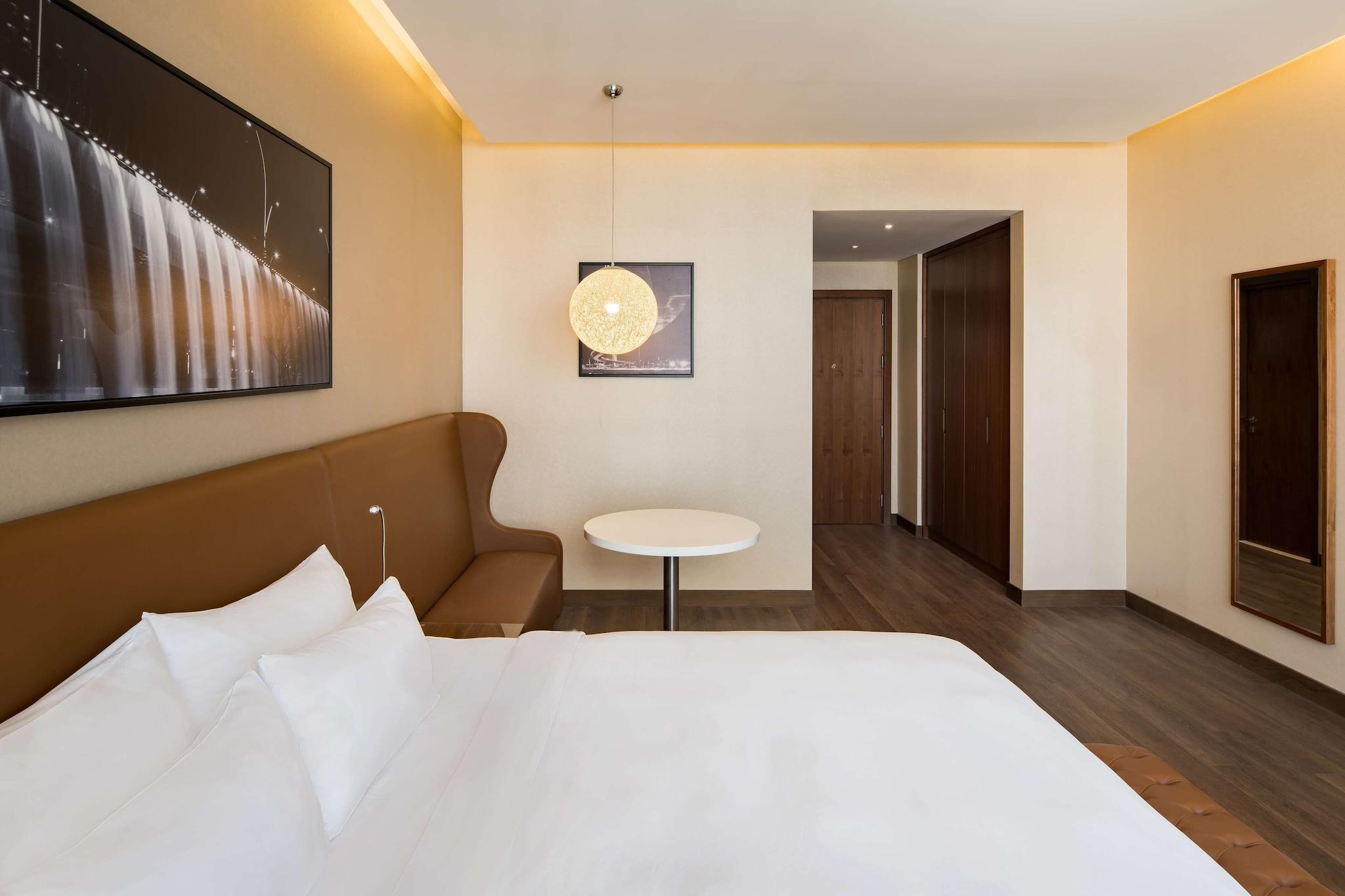 Double Executive King Bed