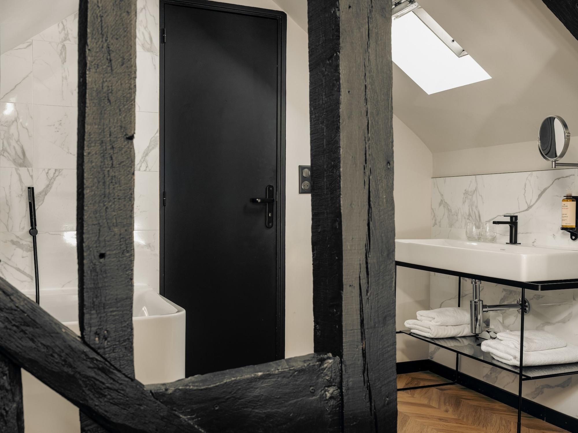 Room with Kitchenette