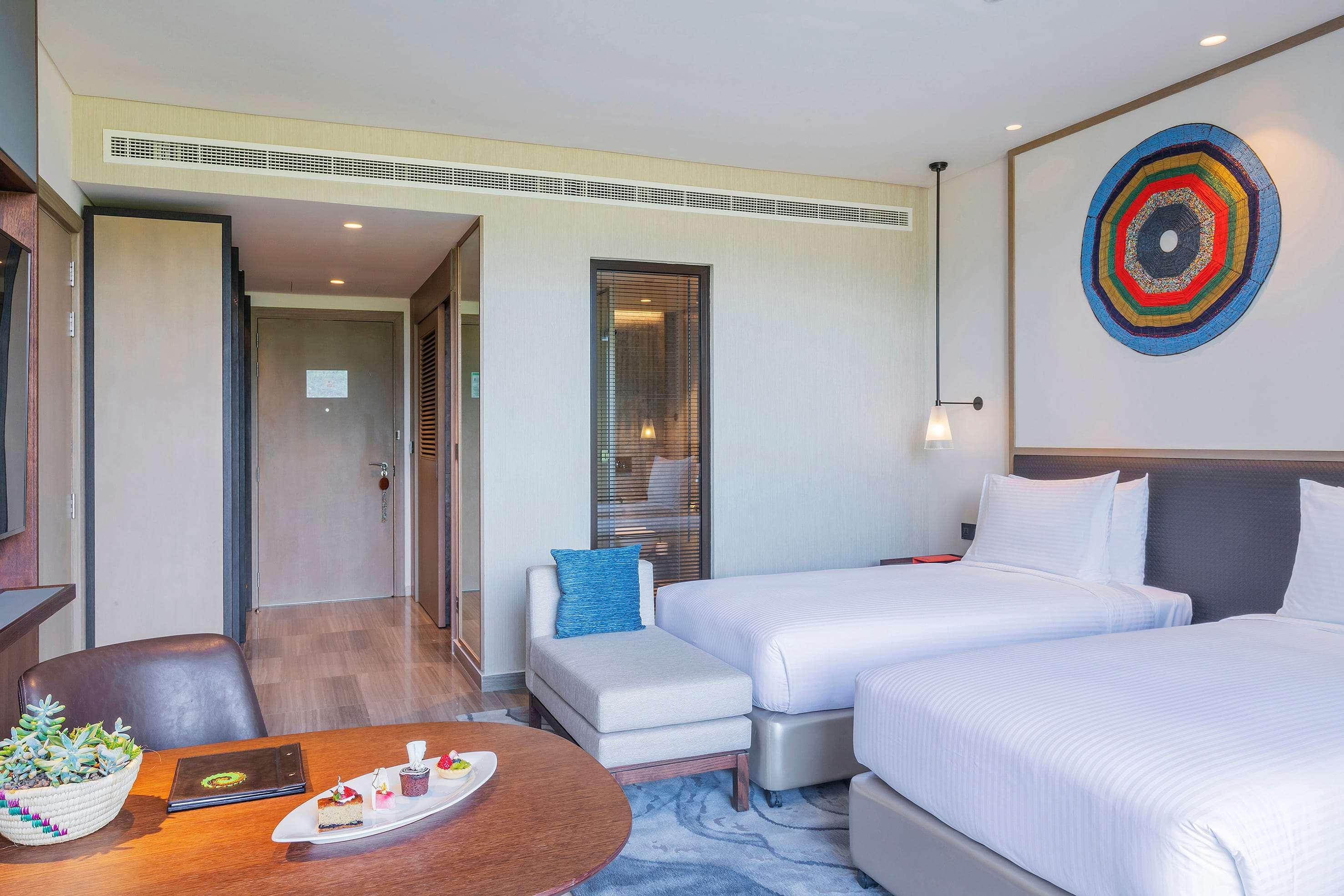 Room Connecting Room