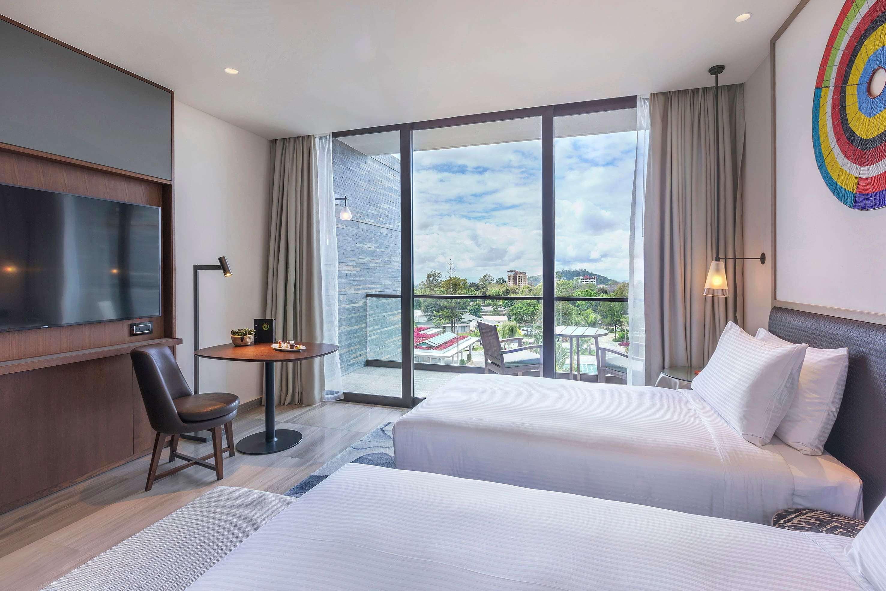 Room Connecting Room