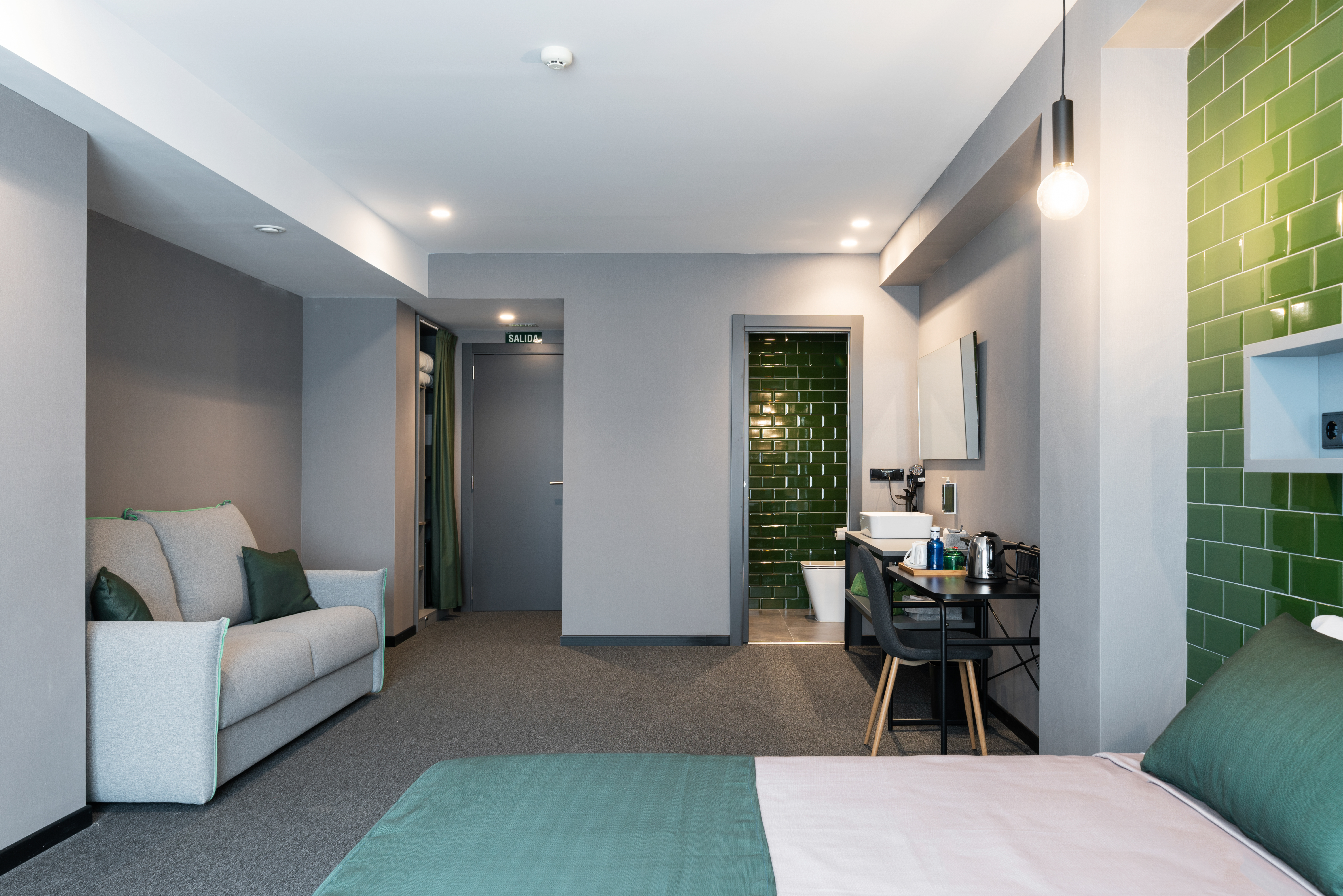 Double or Twin Superior