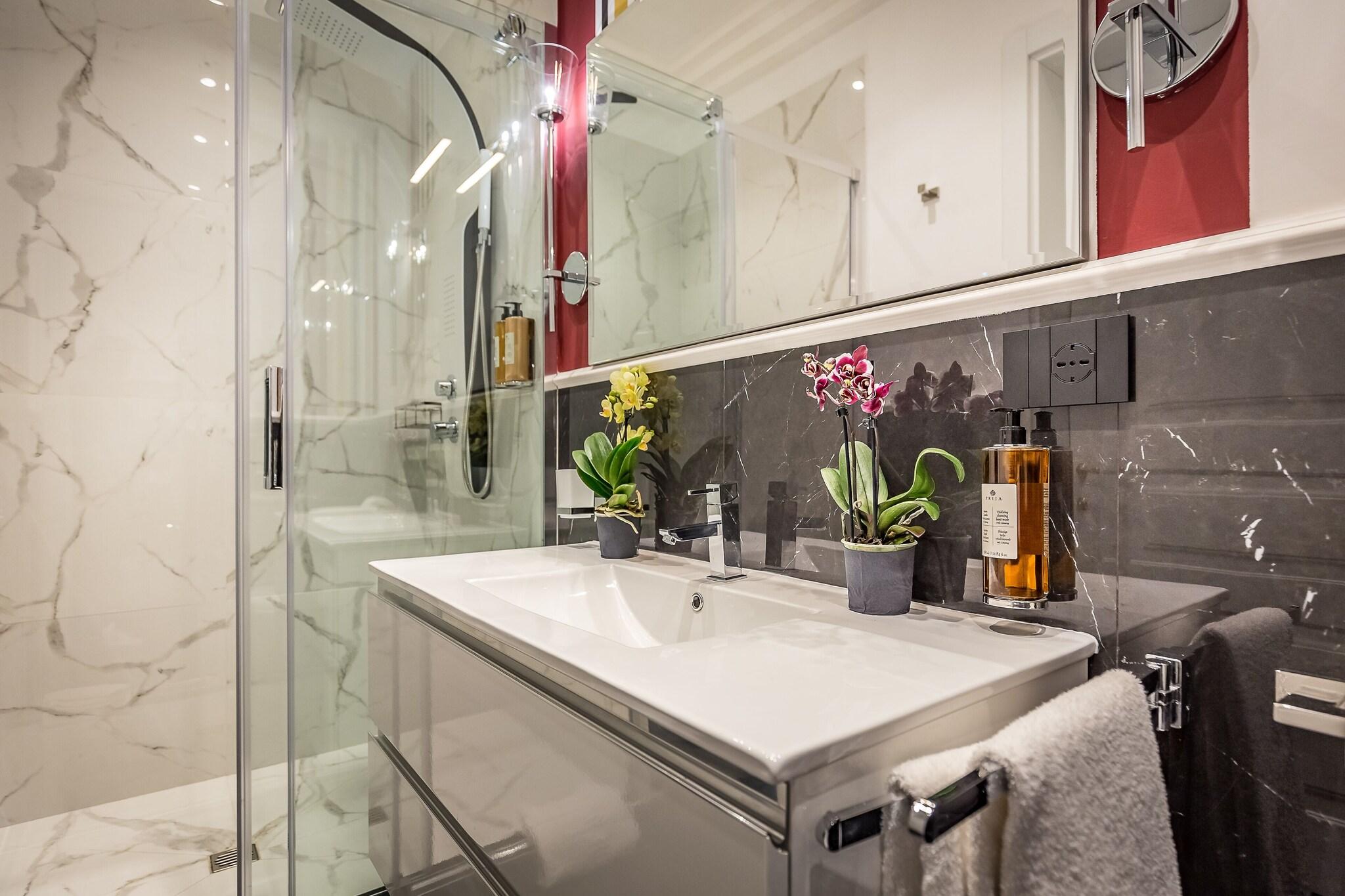 Double Superior with Views