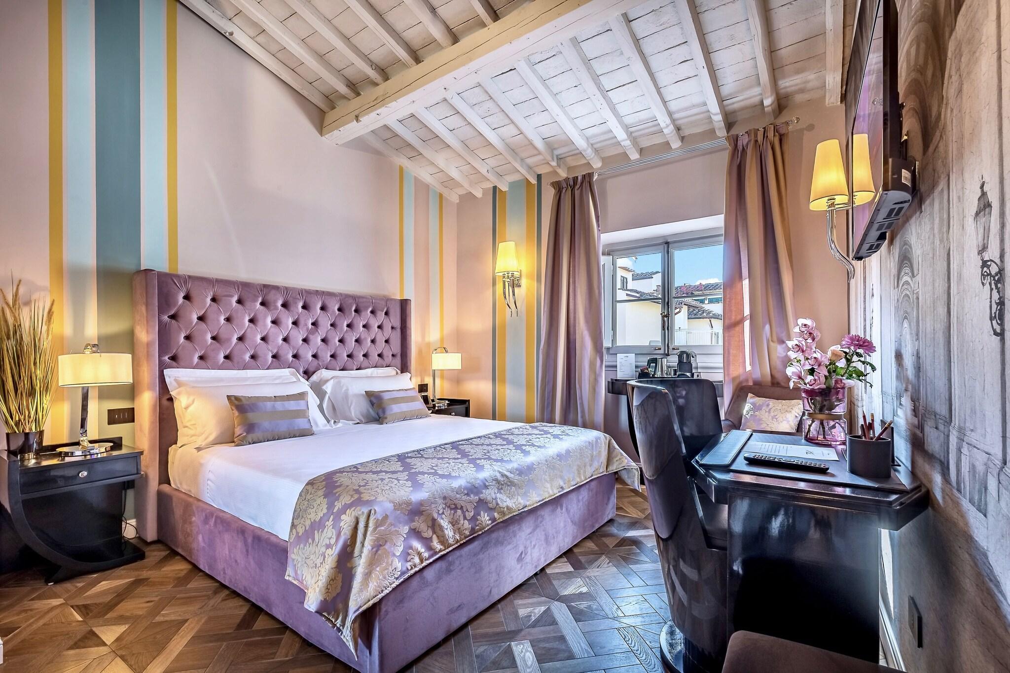 Double Deluxe King Bed