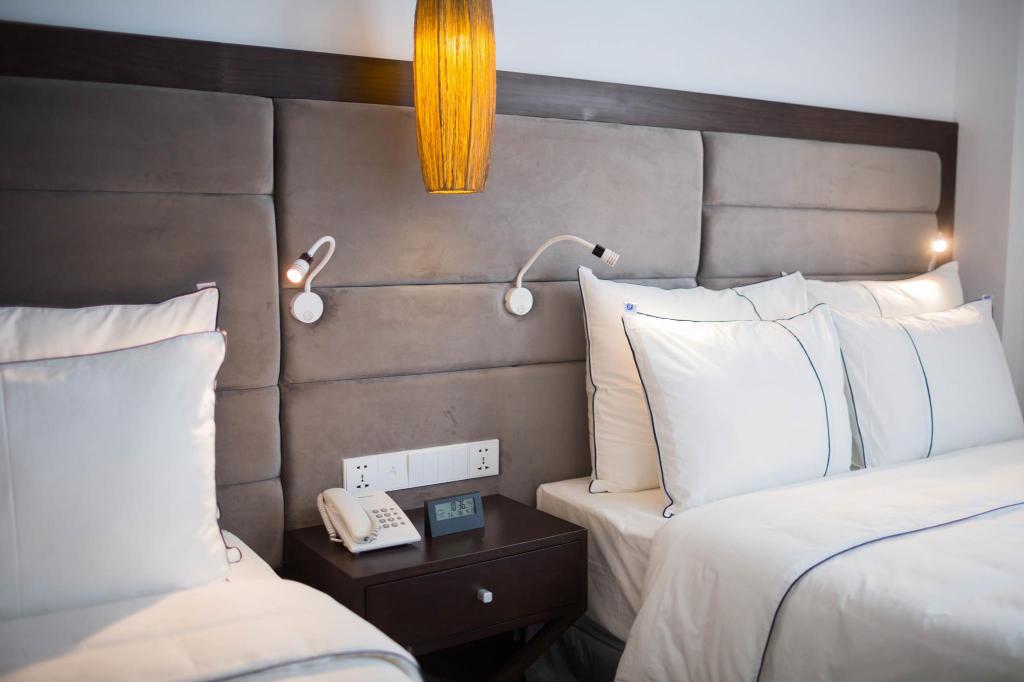 Family Room City View