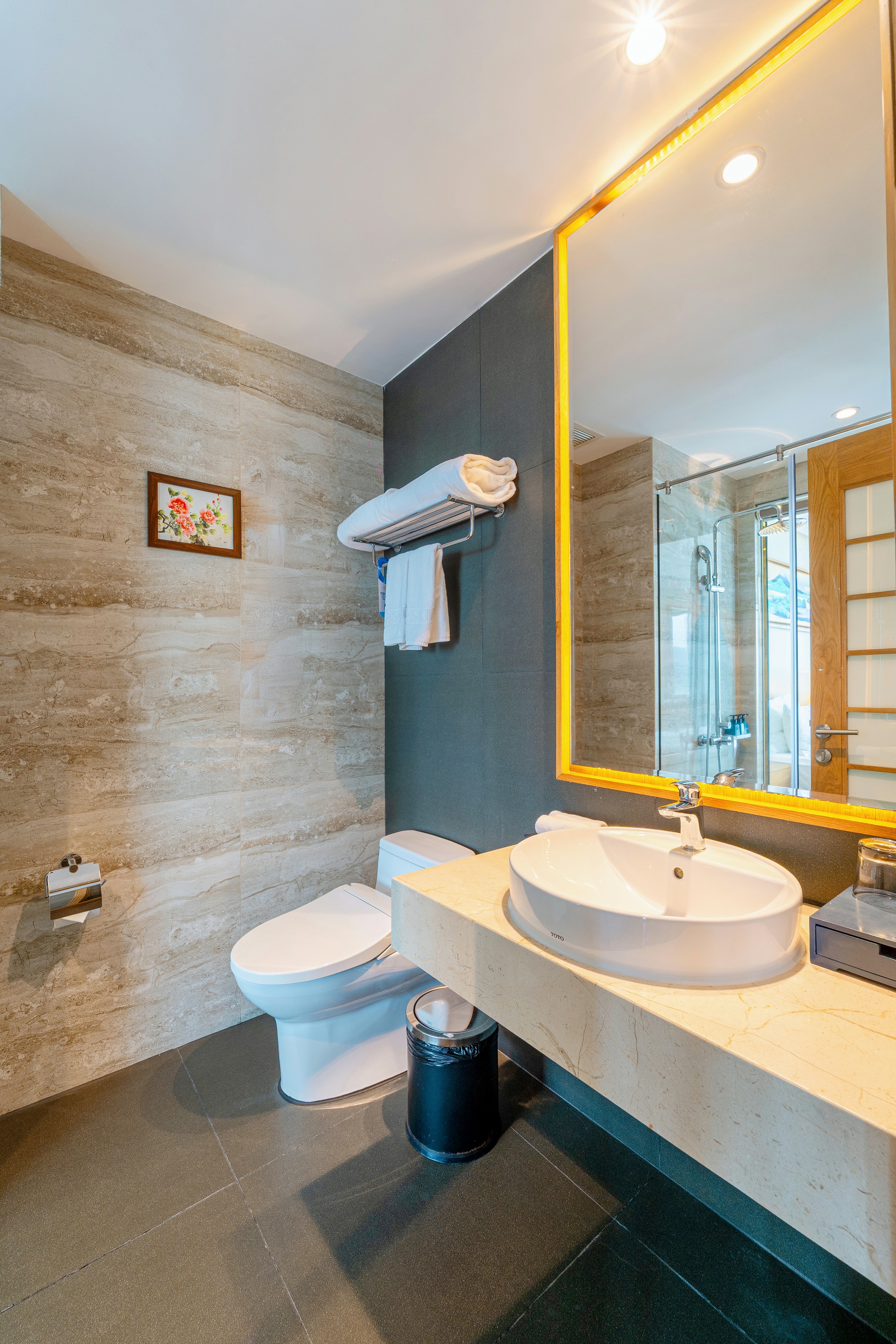 Family Room Capacity 4