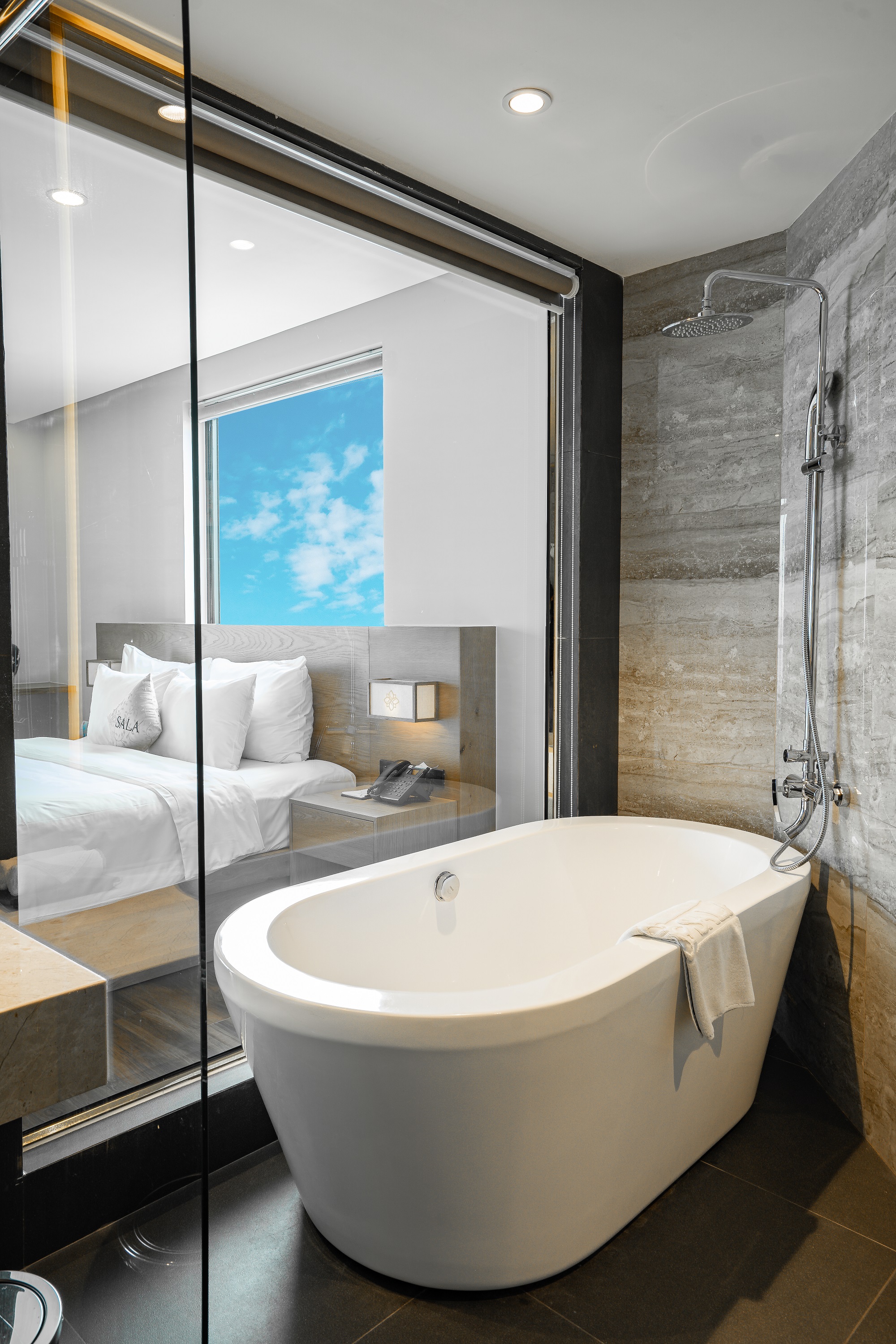 Junior Suite Ocean Front