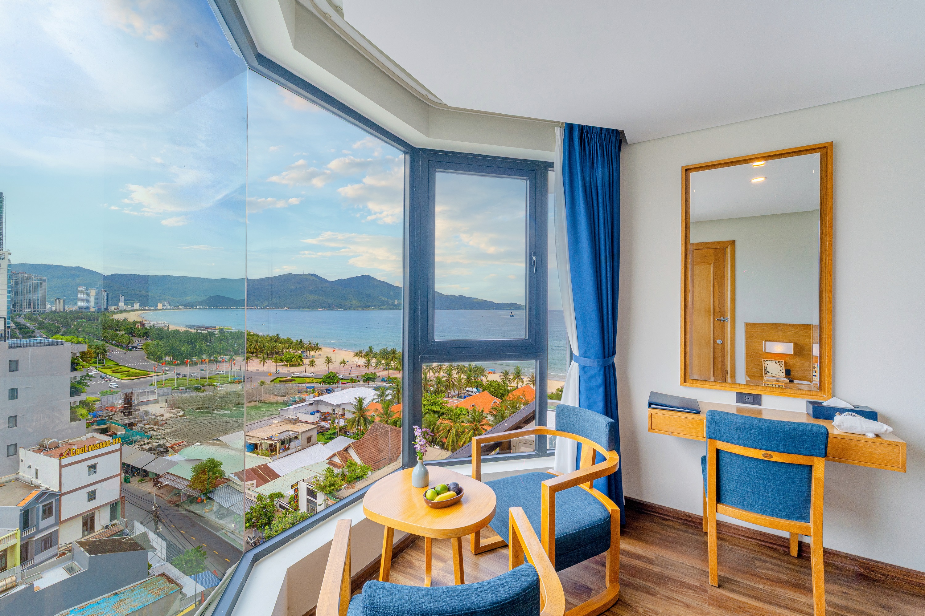 Family Room Capacity 4