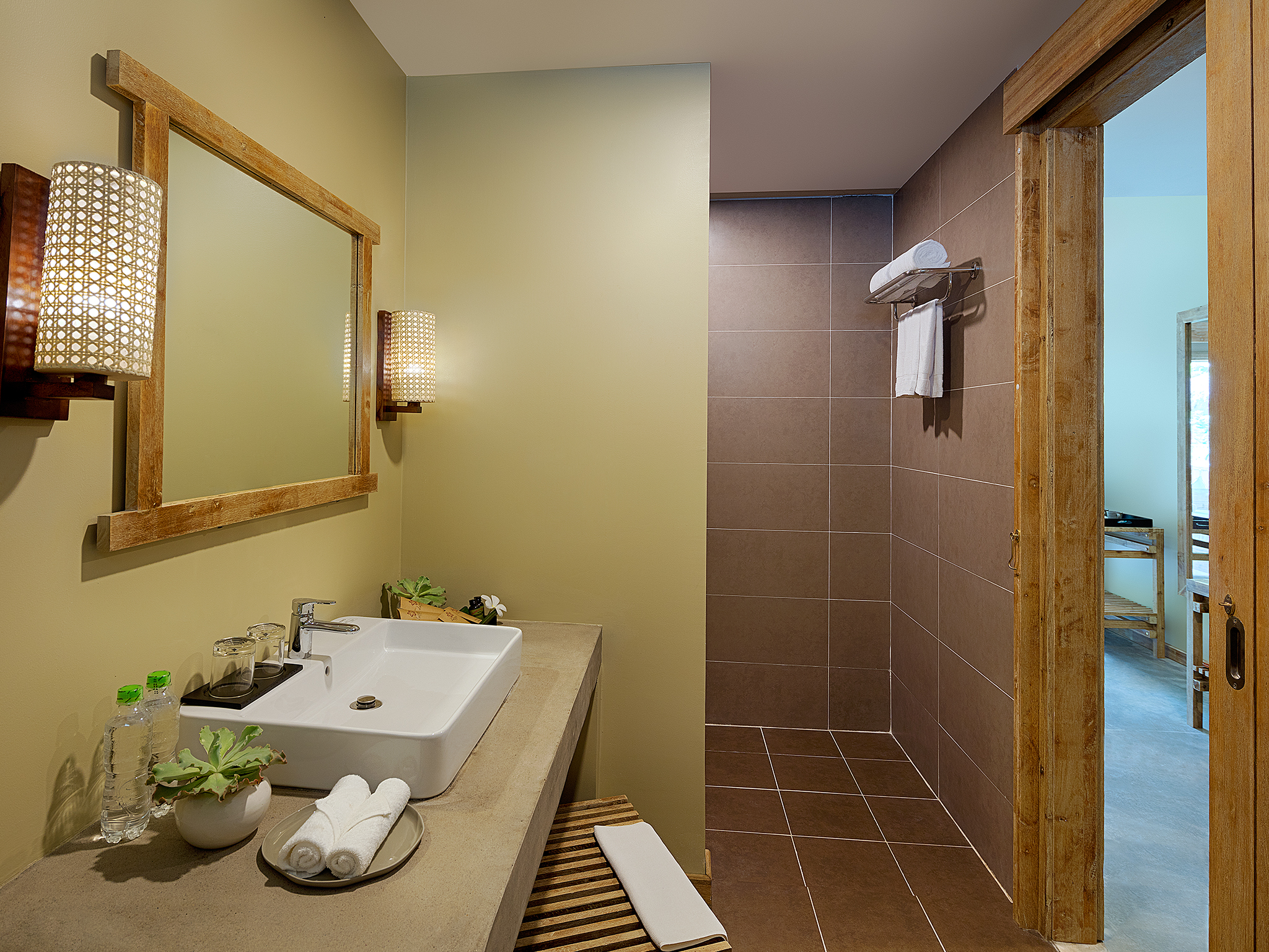 Twin Deluxe Garden View