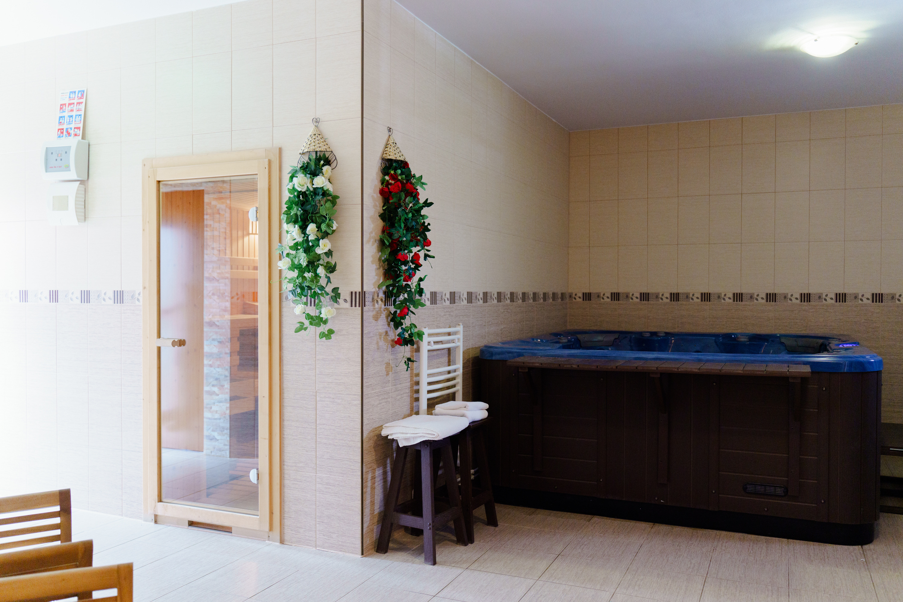 Double Deluxe One Bed