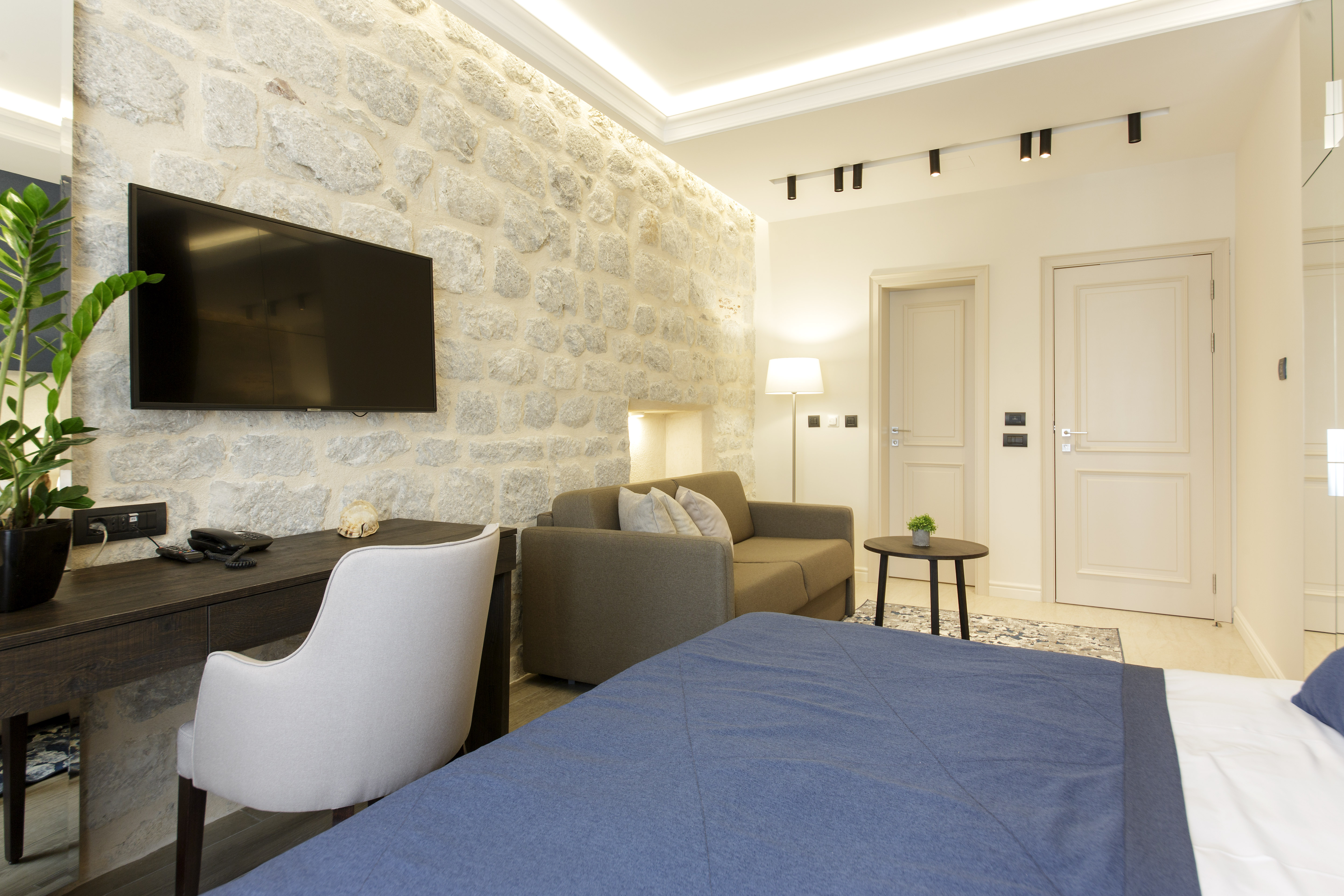 Double Single Superior Sea View