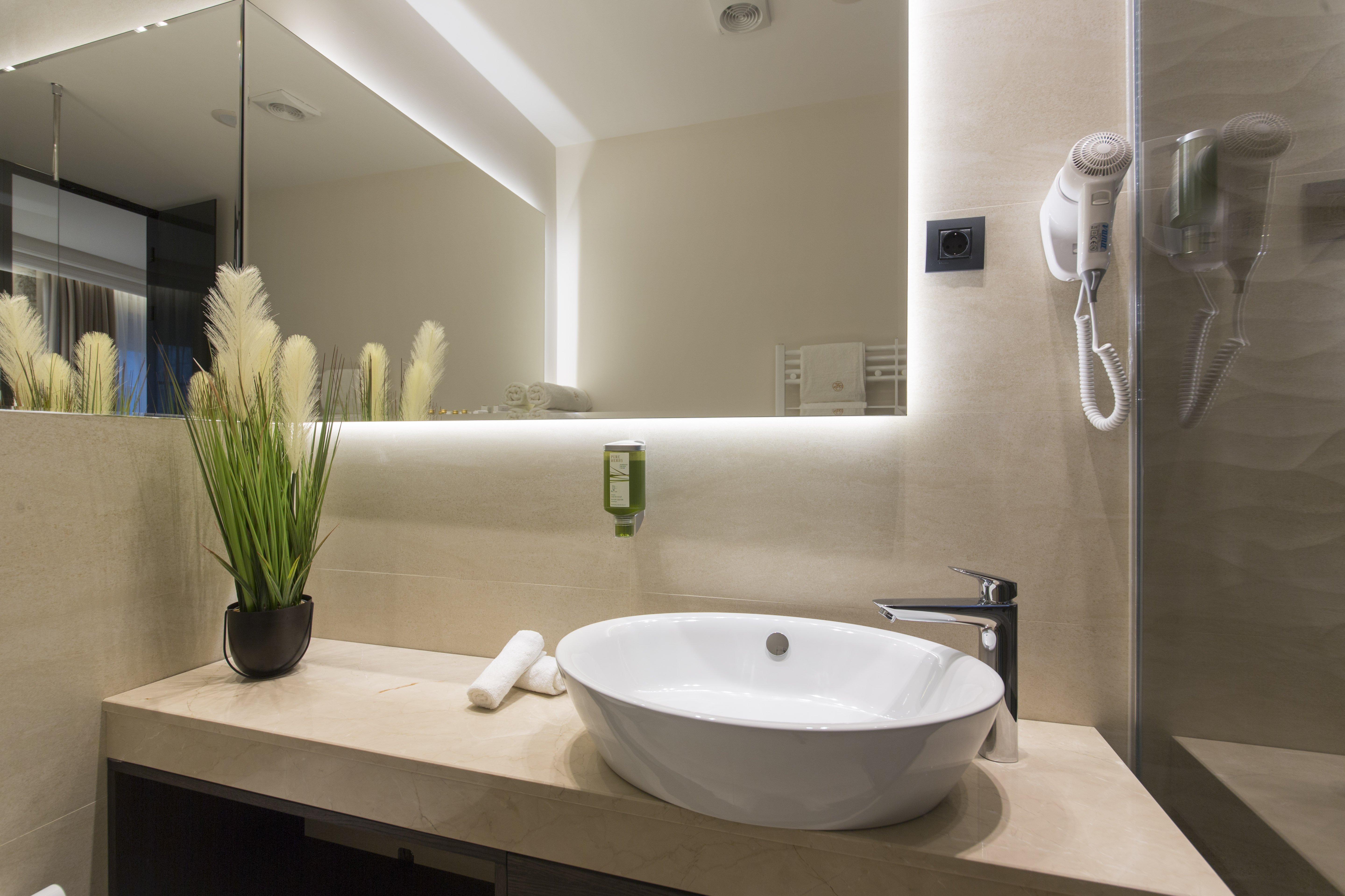 Triple Superior Sea View