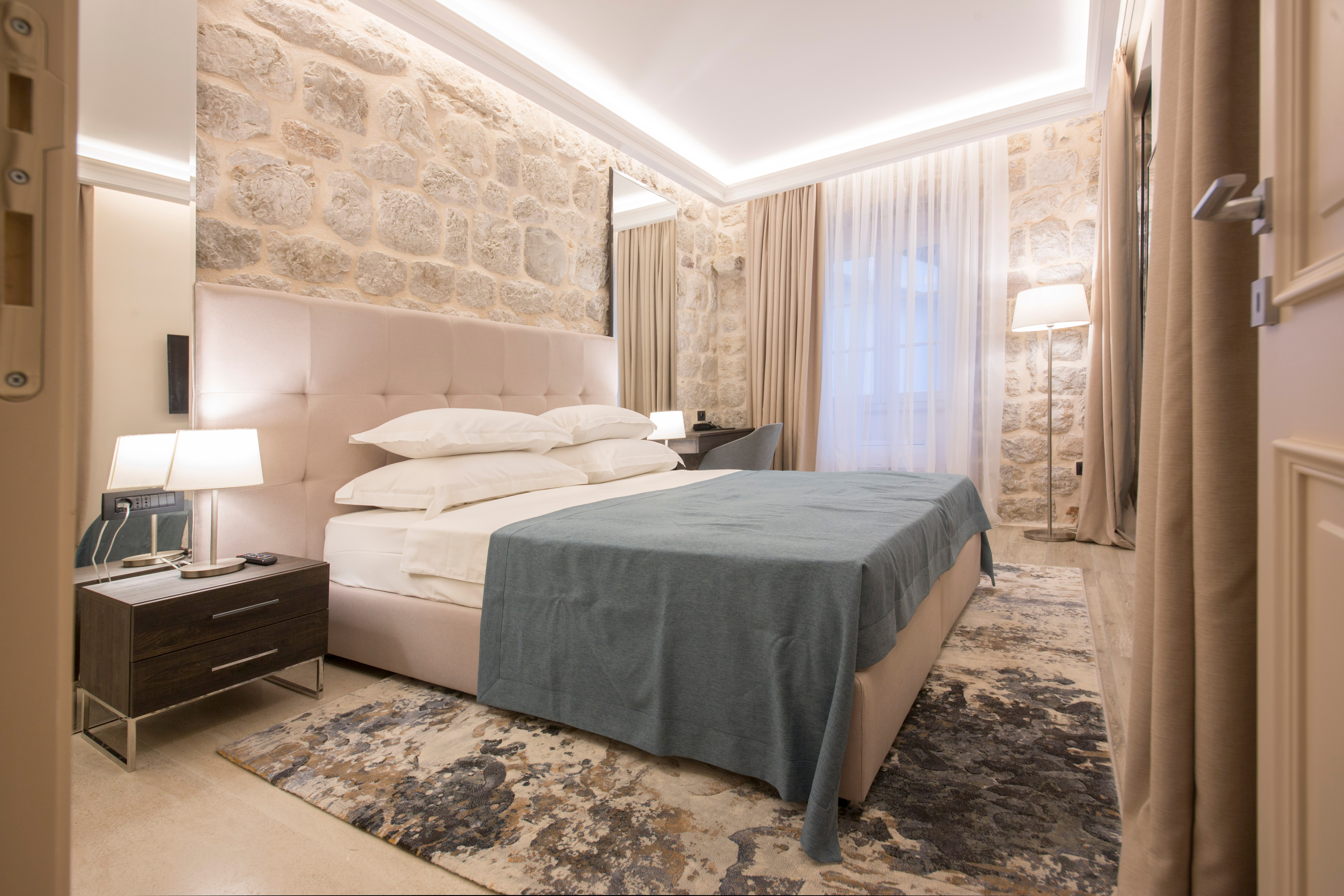 Apartment Capacity 4