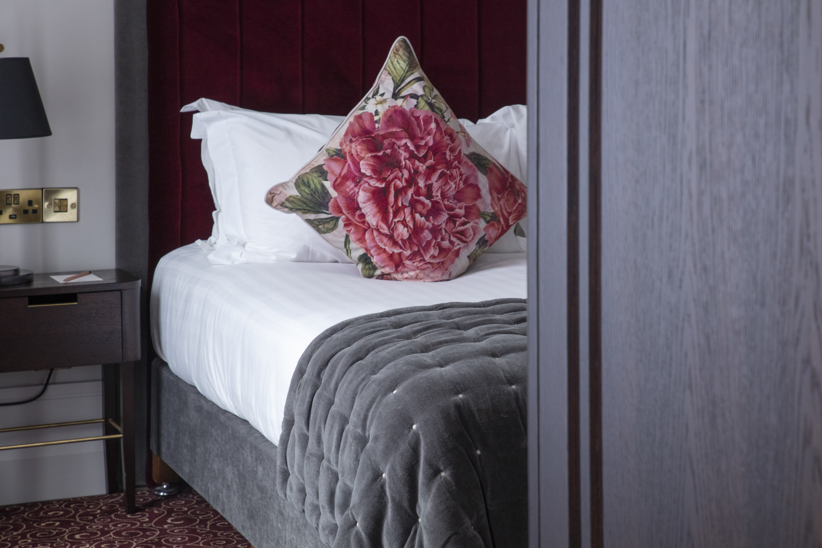 Suite King Bed One Bedroom 