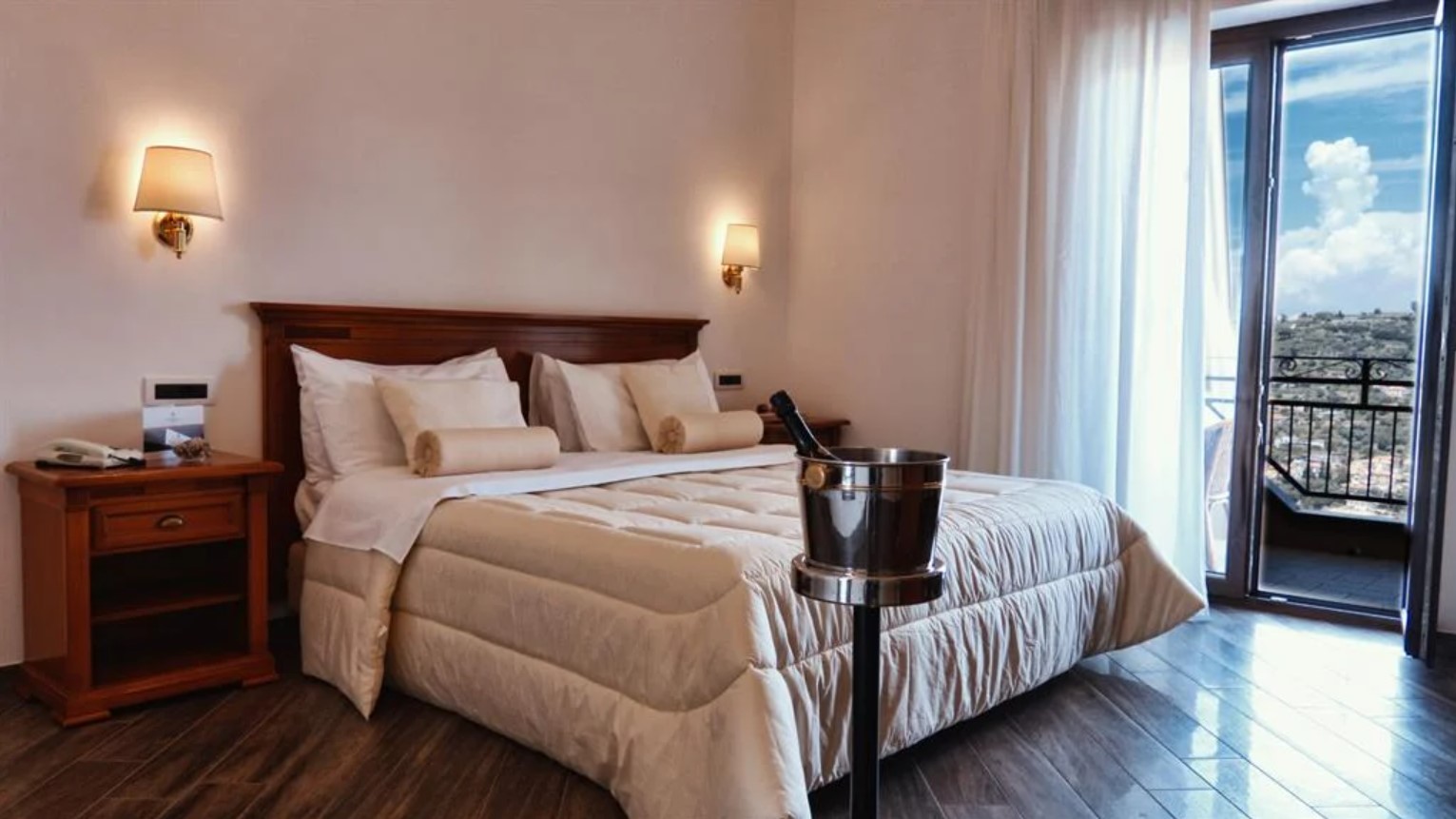 Double or Twin Superior with Views