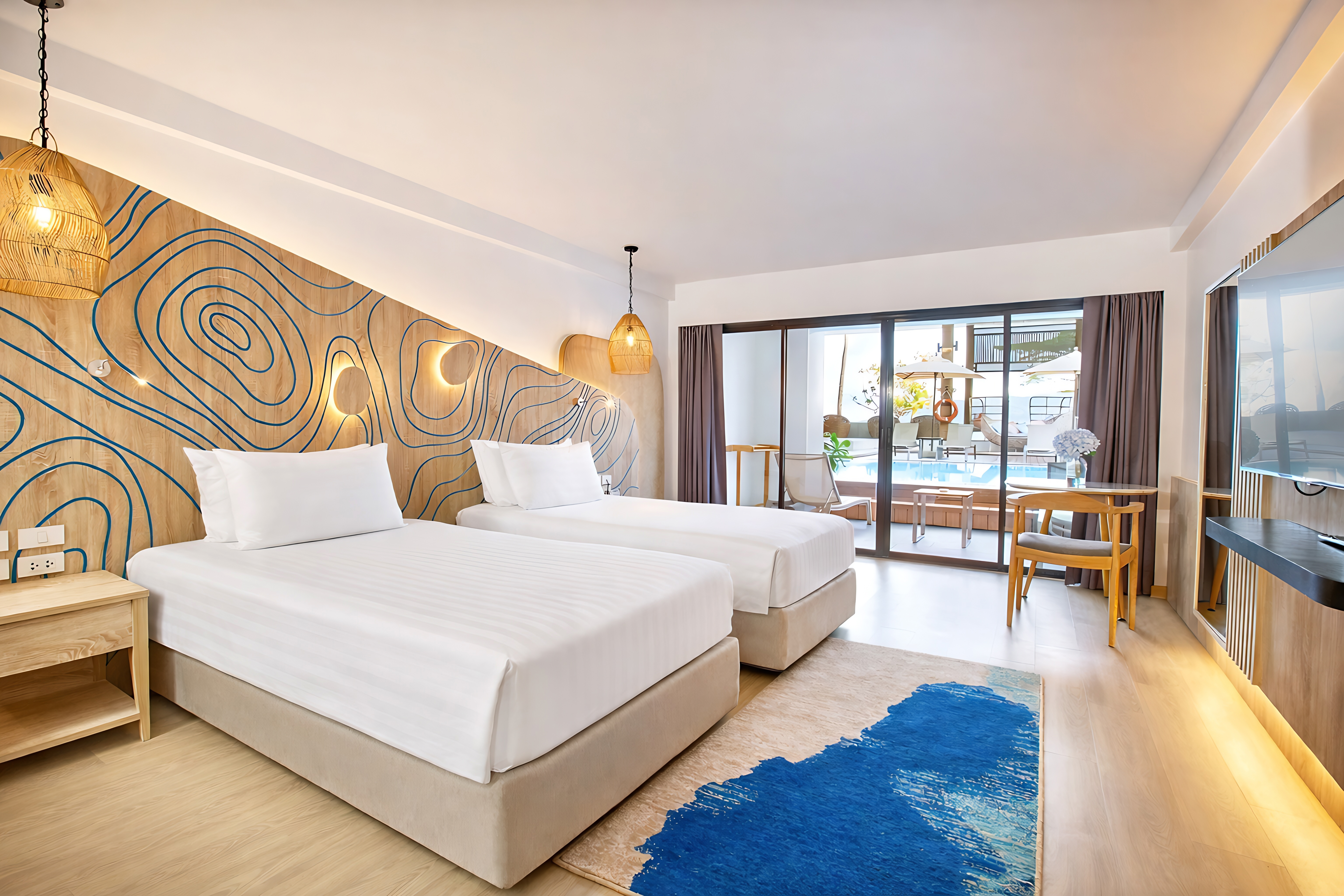 Double or Twin Deluxe with Terrace