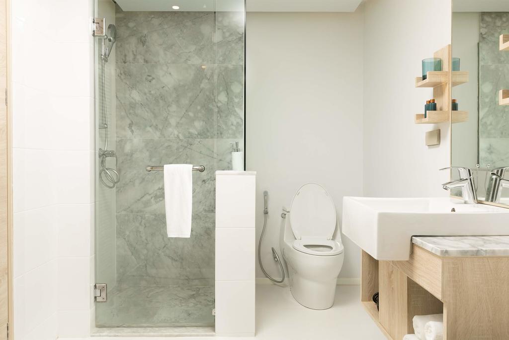 Double or Twin Deluxe Sea View with Balcony