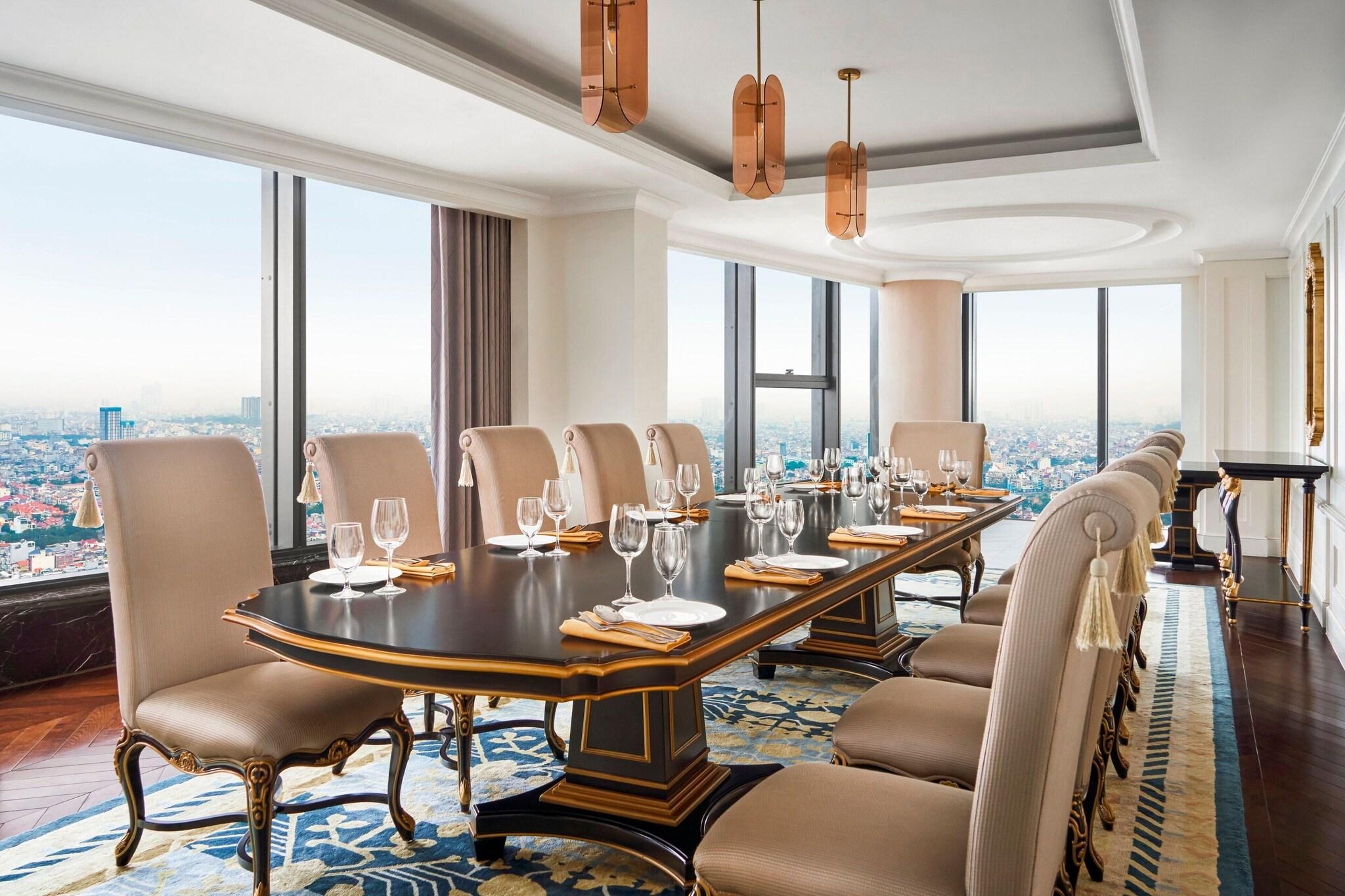 Suite Presidential with Views