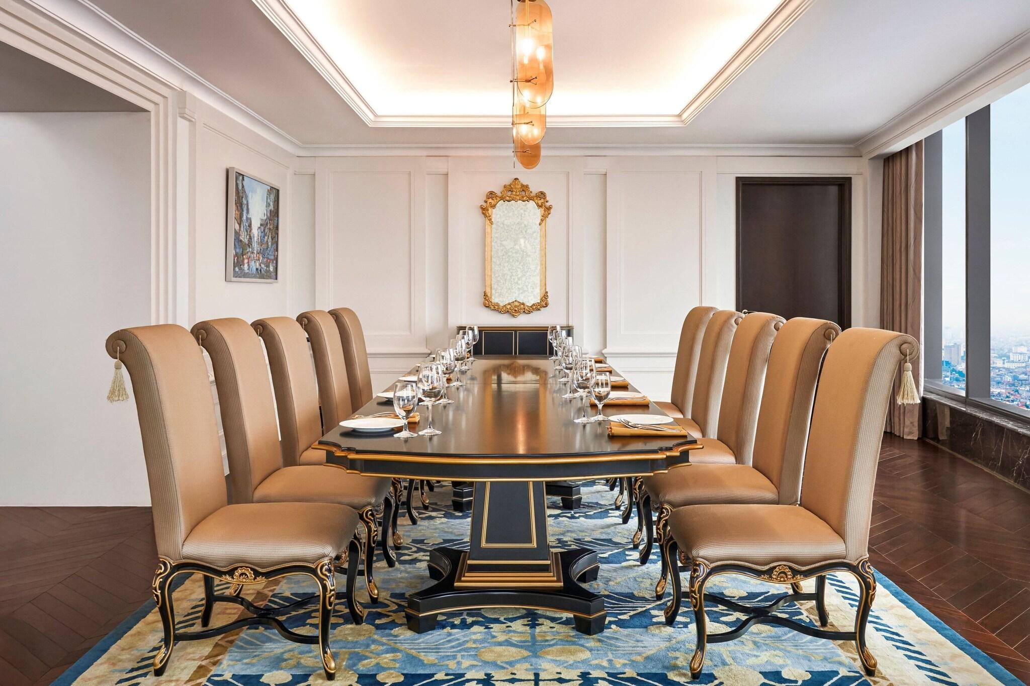 Suite Presidential with Views