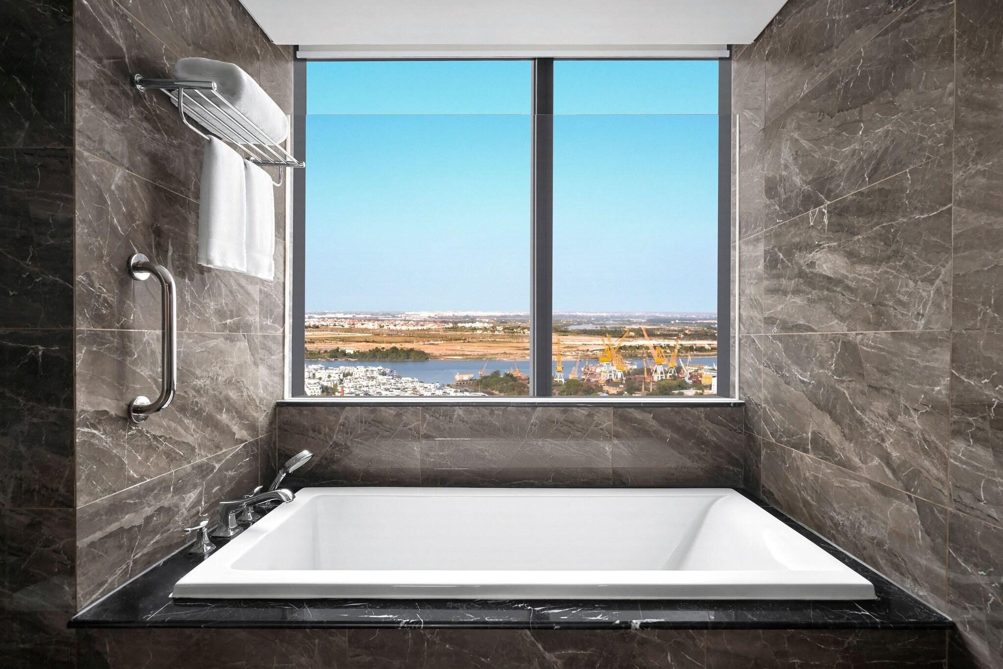 Double Club King Bed