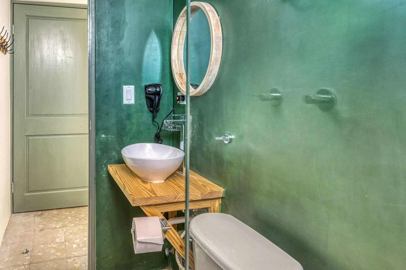 Bed in Dormitory Capacity 6