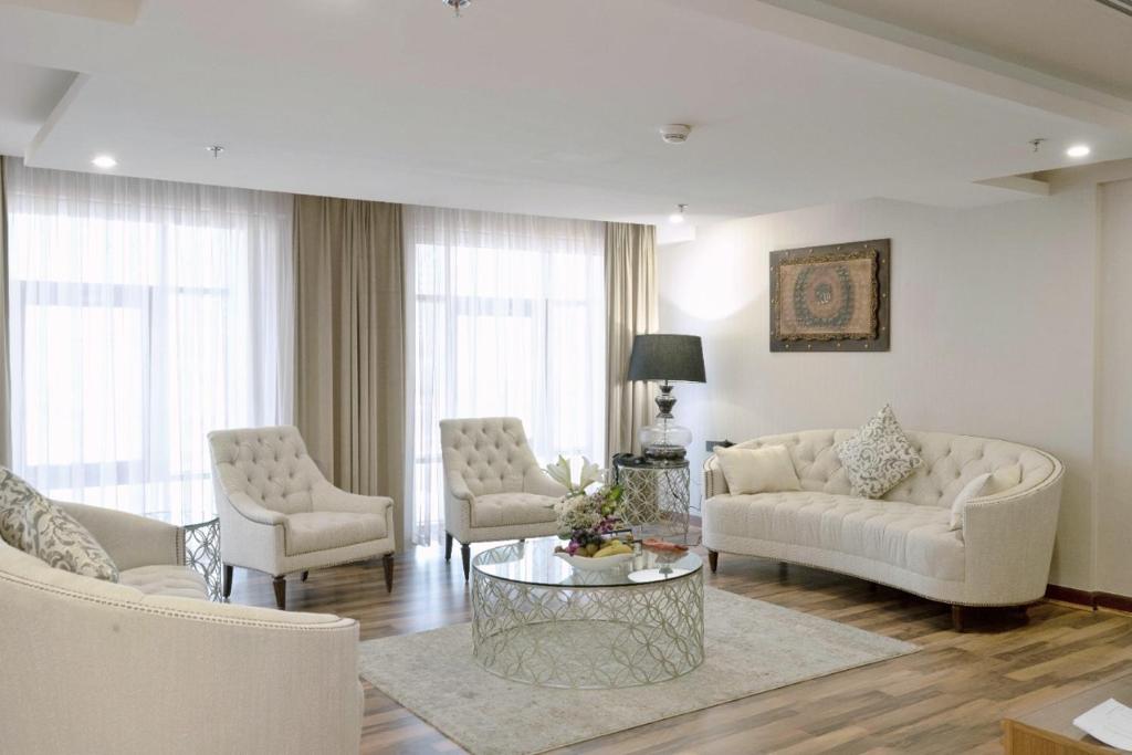 Suite King Bed Two Bedrooms