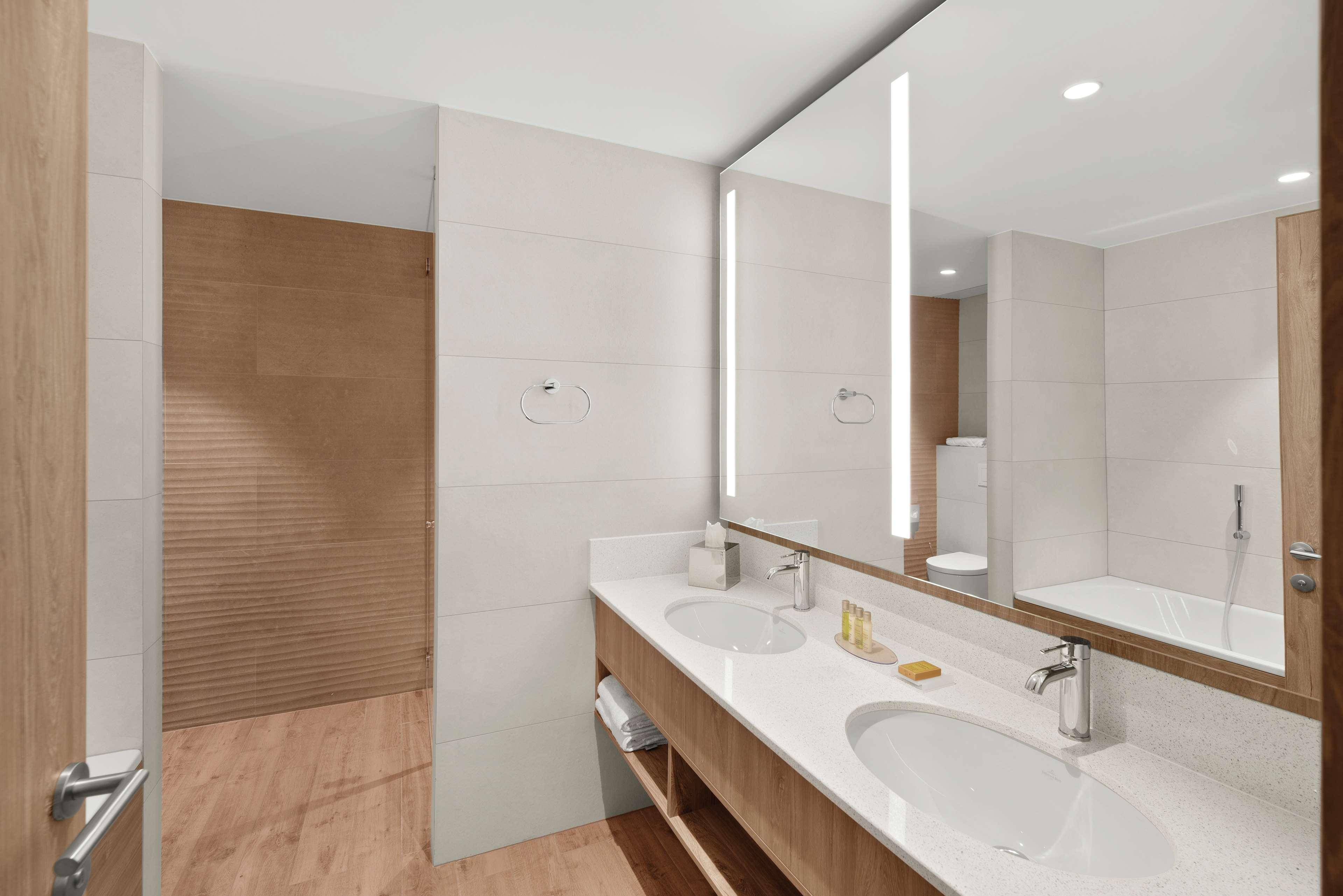 Double King Size Bed