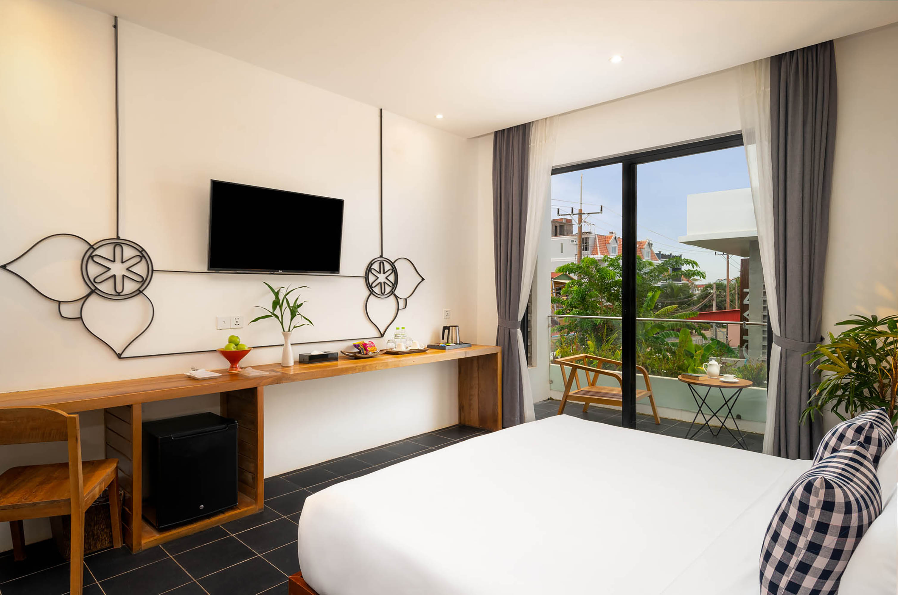 Double or Twin Deluxe Pool View