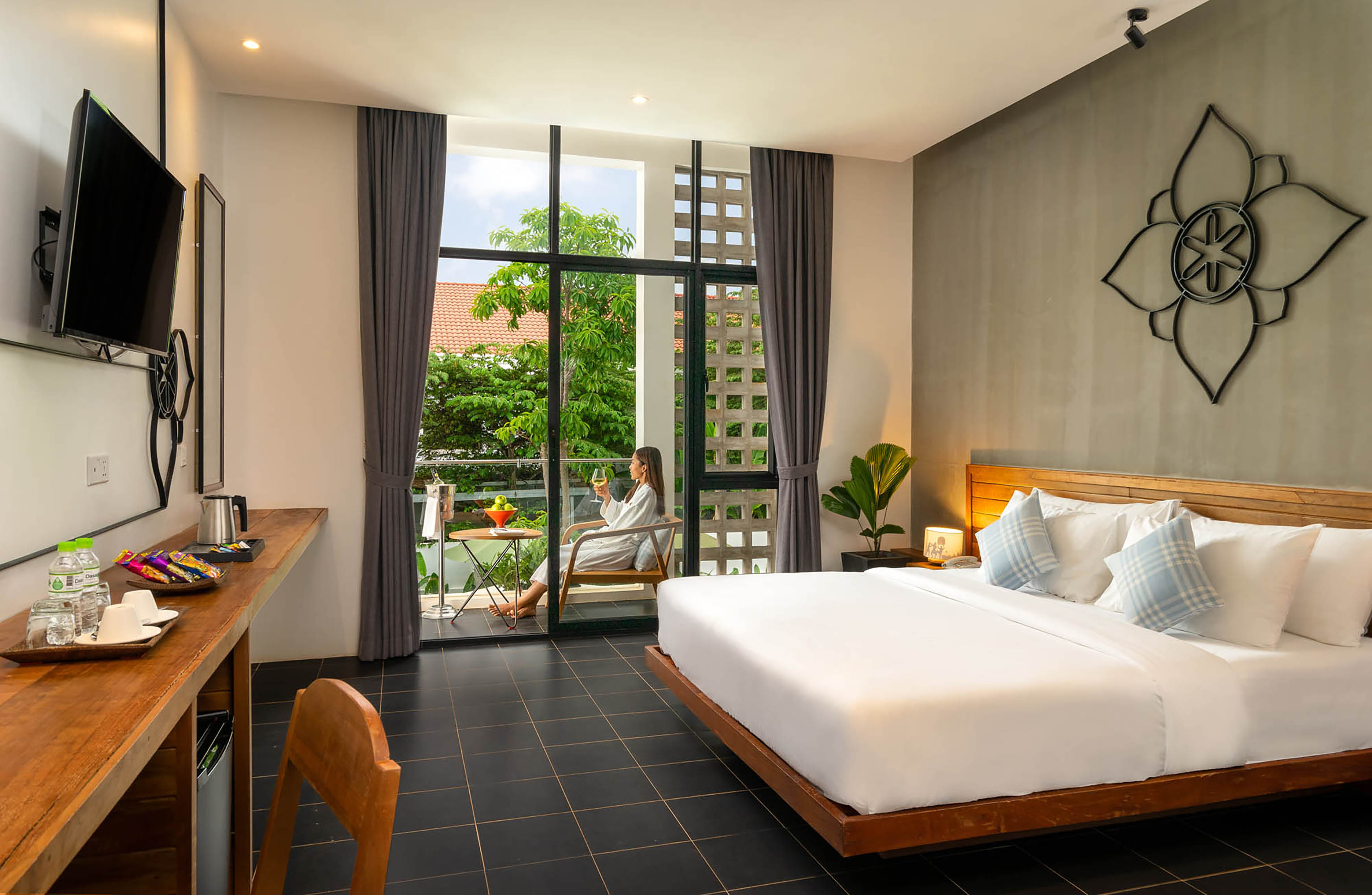 Double or Twin Deluxe with Balcony