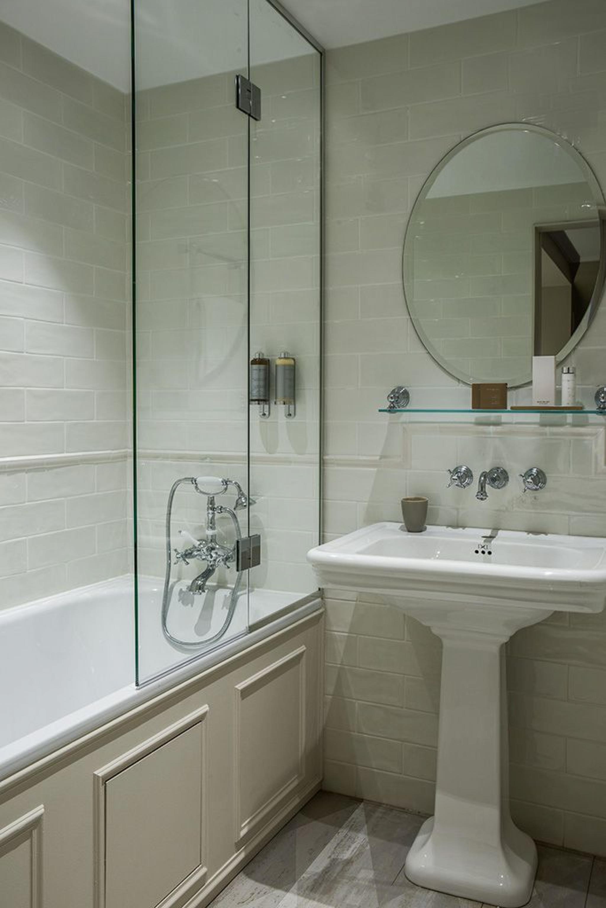 Double or Twin Deluxe