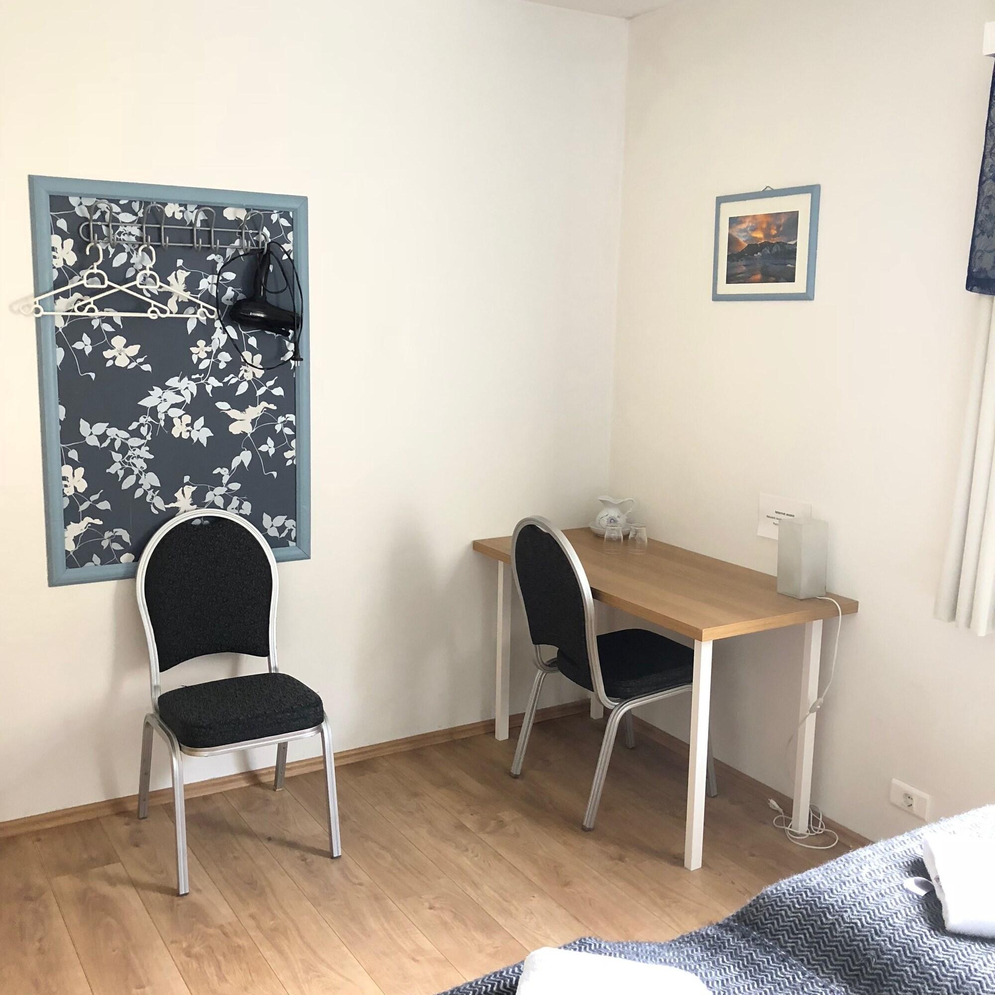 Twin with Shared Bathroom