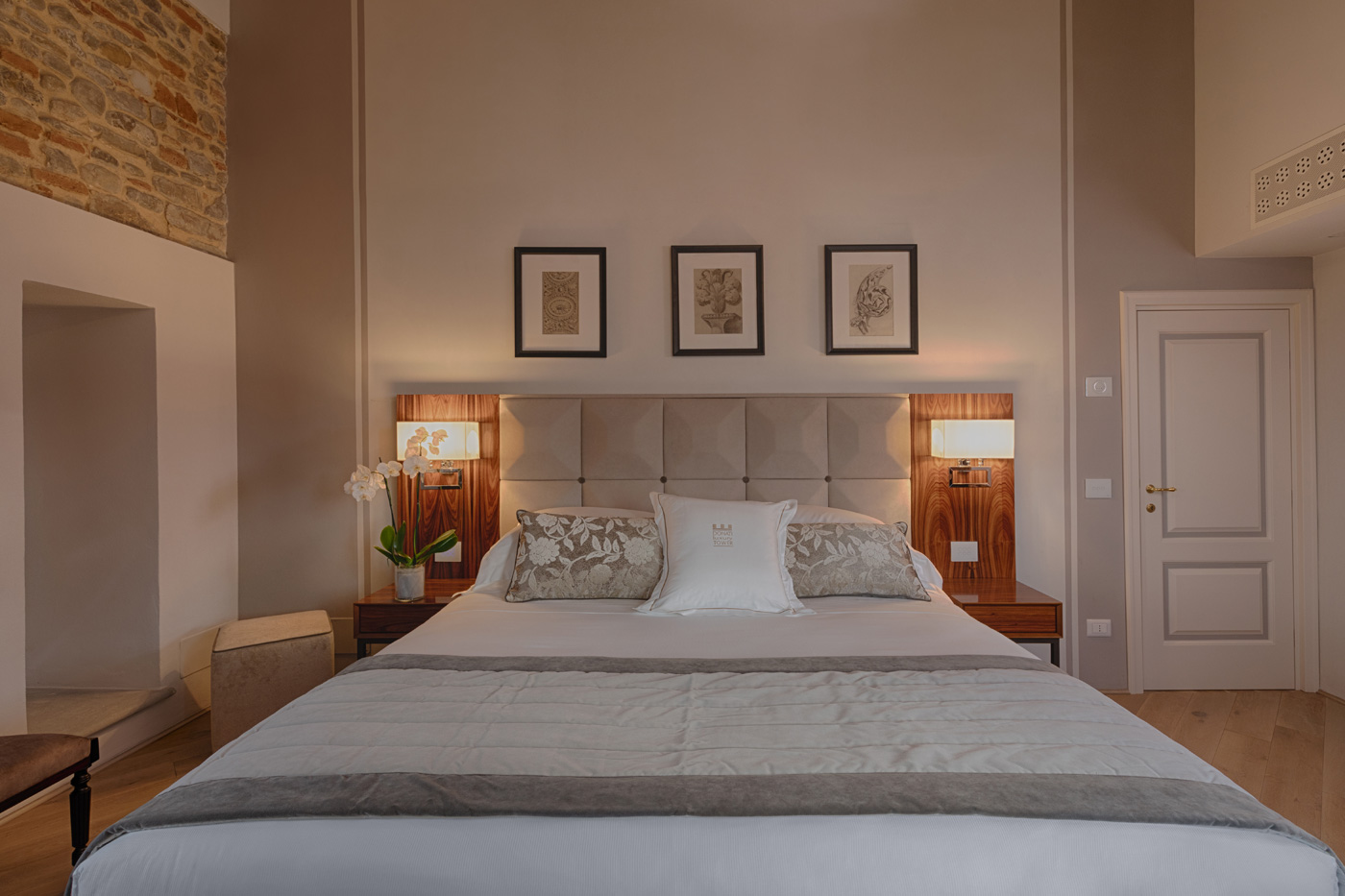 Suite Classic with Terrace