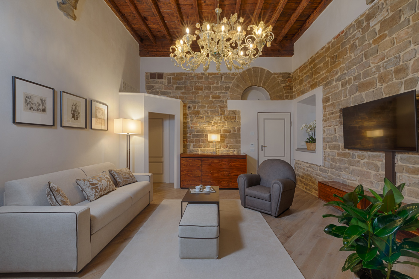 Suite Classic with Terrace