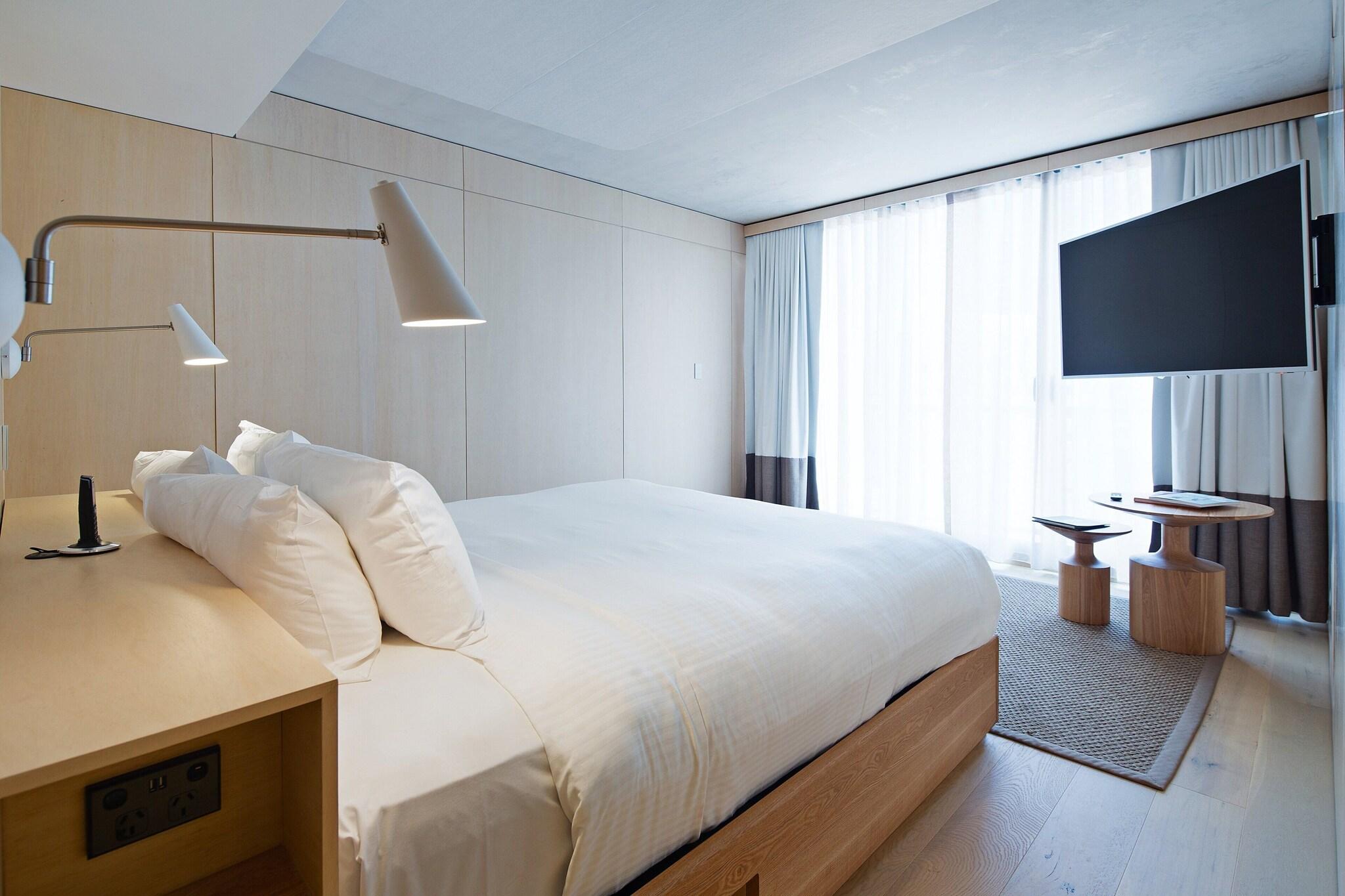 Double King Size Bed