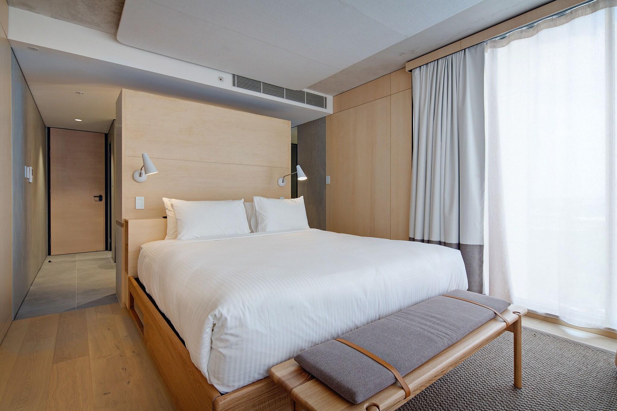 Double King Size Bed