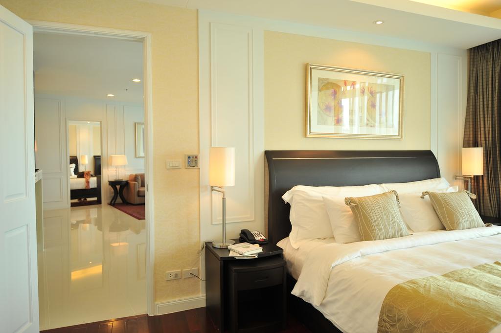 Suite Two Bedrooms