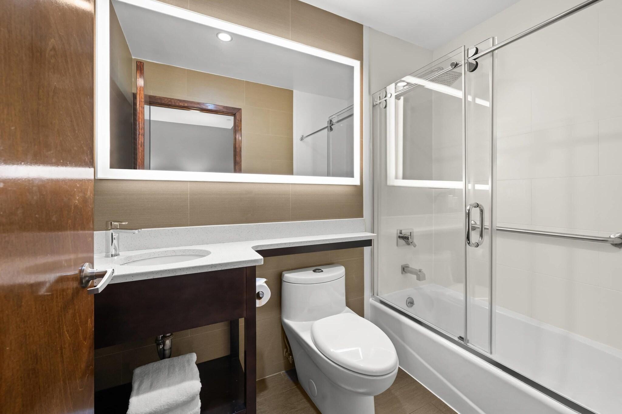 Double Queen Size Bed