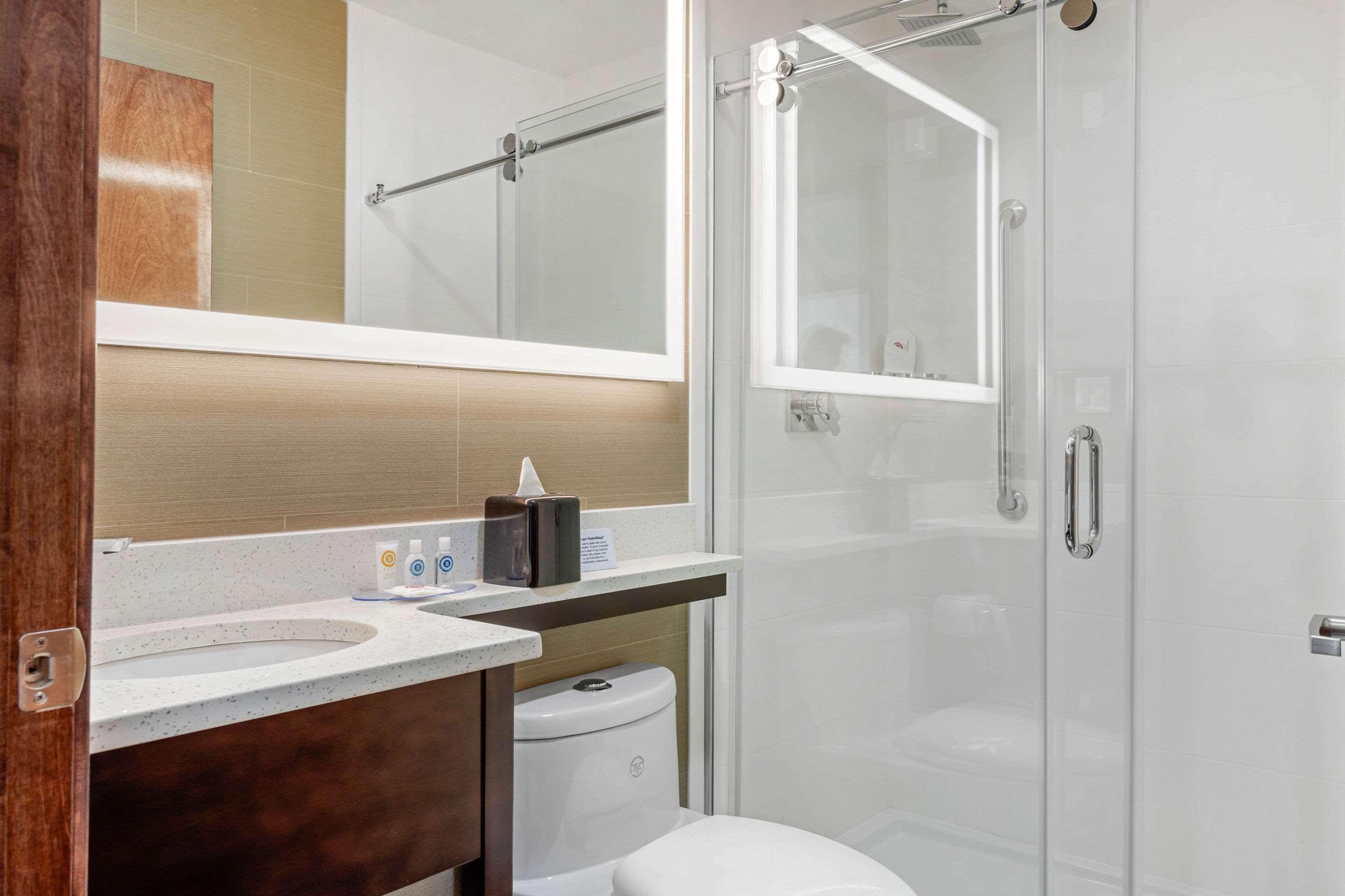 Room Two Double Beds