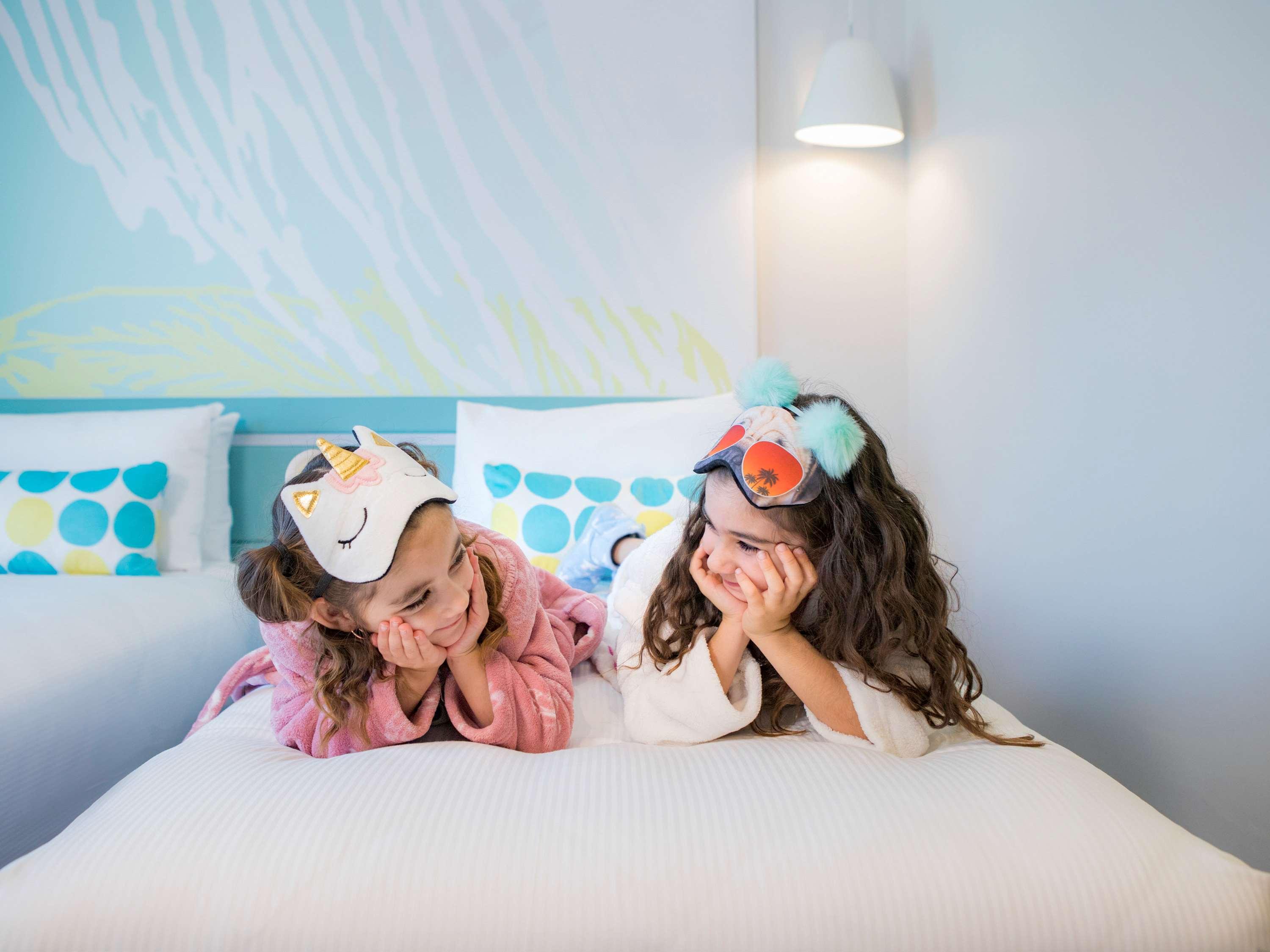 Twin Superior City View